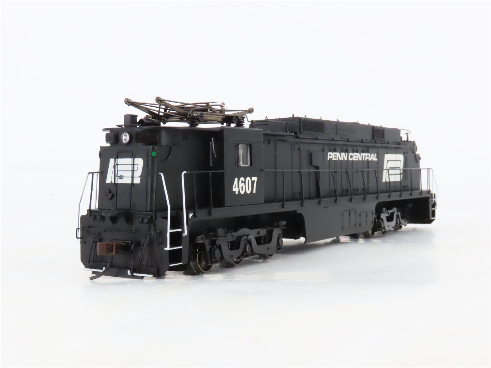 HO Scale Bachmann 82405 PC Penn Central E33 Electric Locomotive #4607