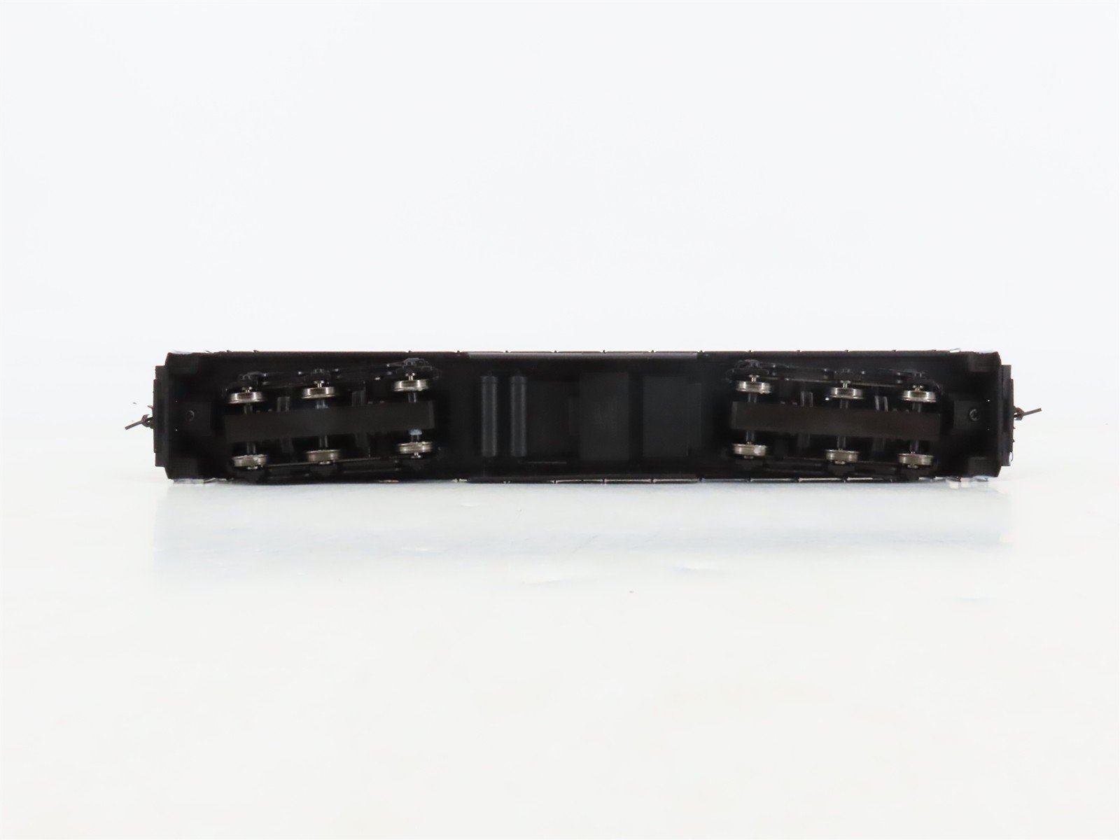 HO Scale Bachmann 82405 PC Penn Central E33 Electric Locomotive #4607