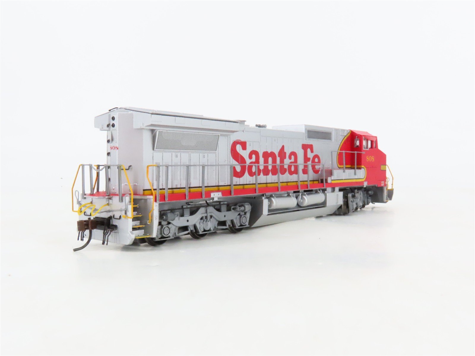 HO Scale Bachmann 83503 ATSF Santa Fe Dash 8-40CW Diesel Loco #808 wDCC
