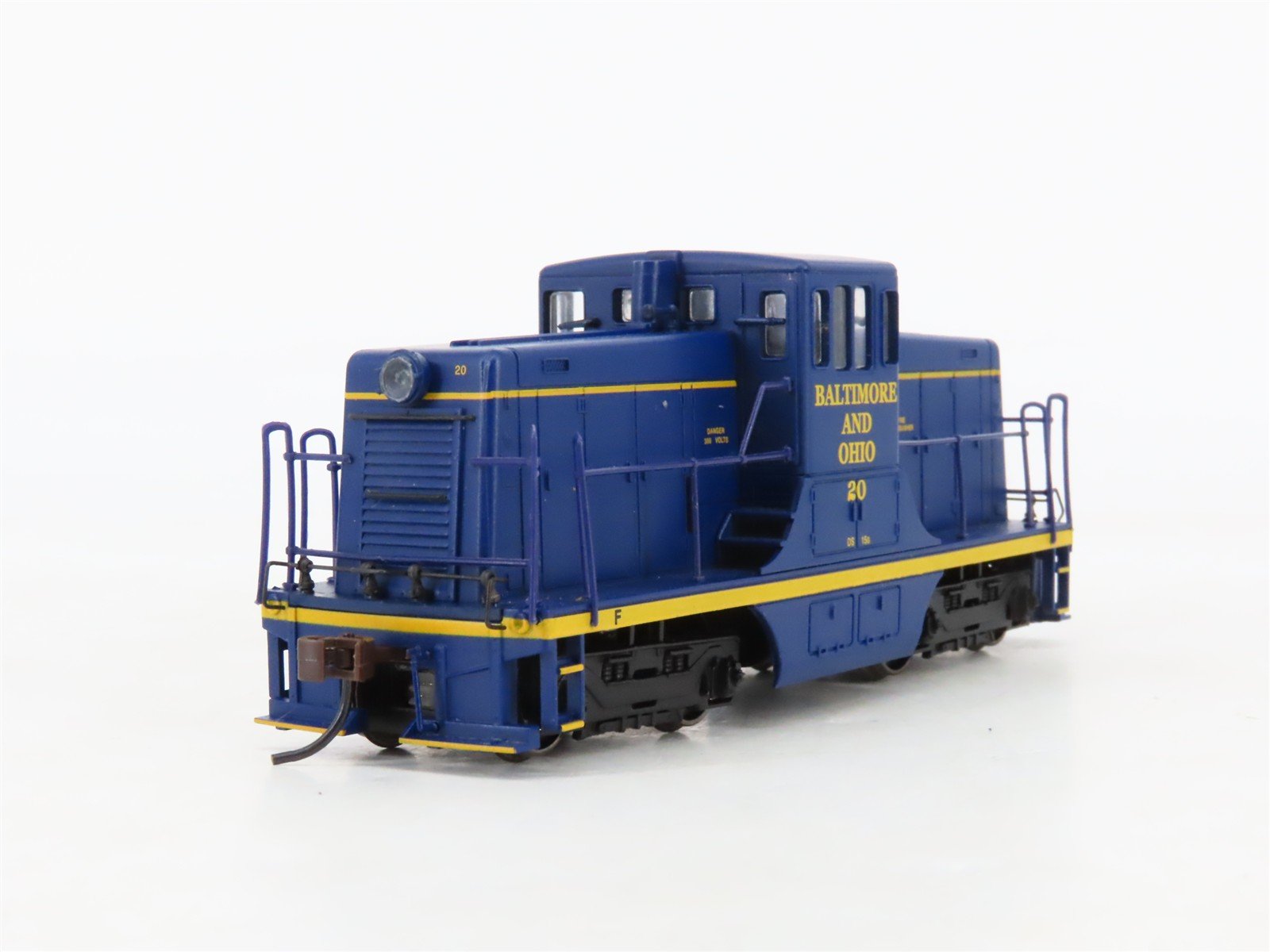 HO Scale Bachmann 80044 B&O Baltimore & Ohio GE 44-Tonner Diesel Loco #20