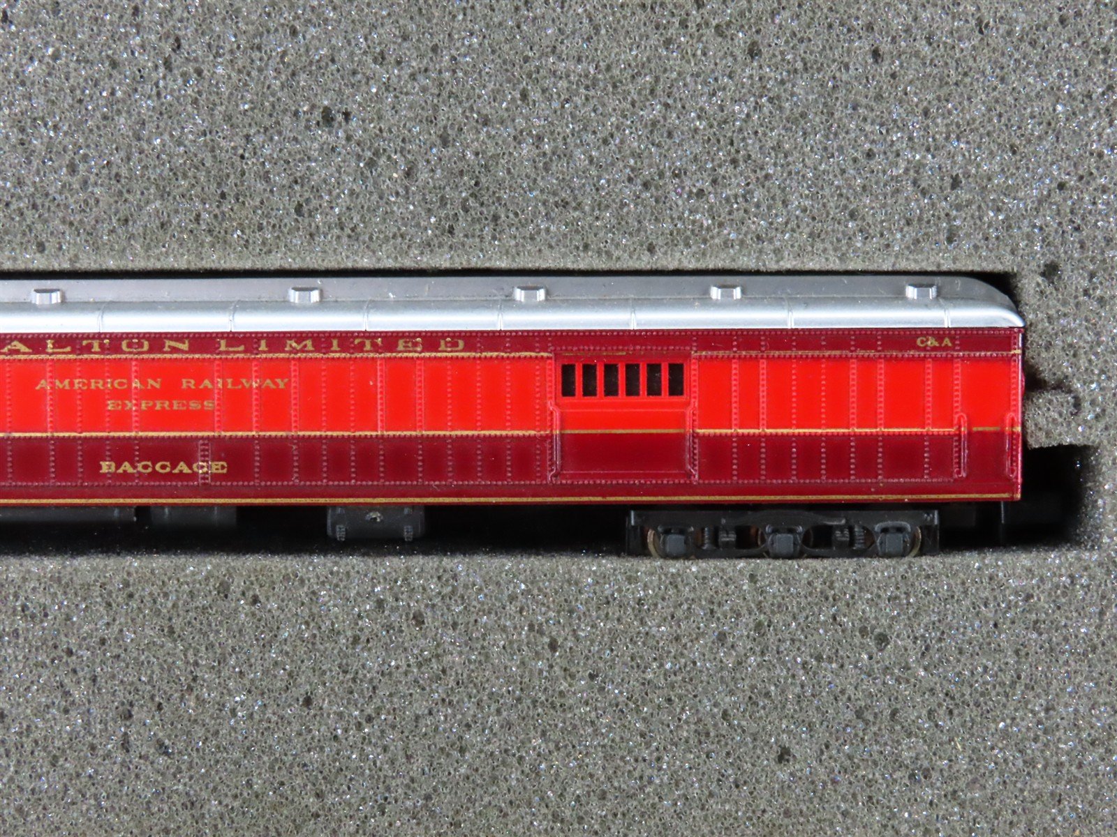 N Scale Con-Cor New Alton Limited Steam Passenger 6-Car Set