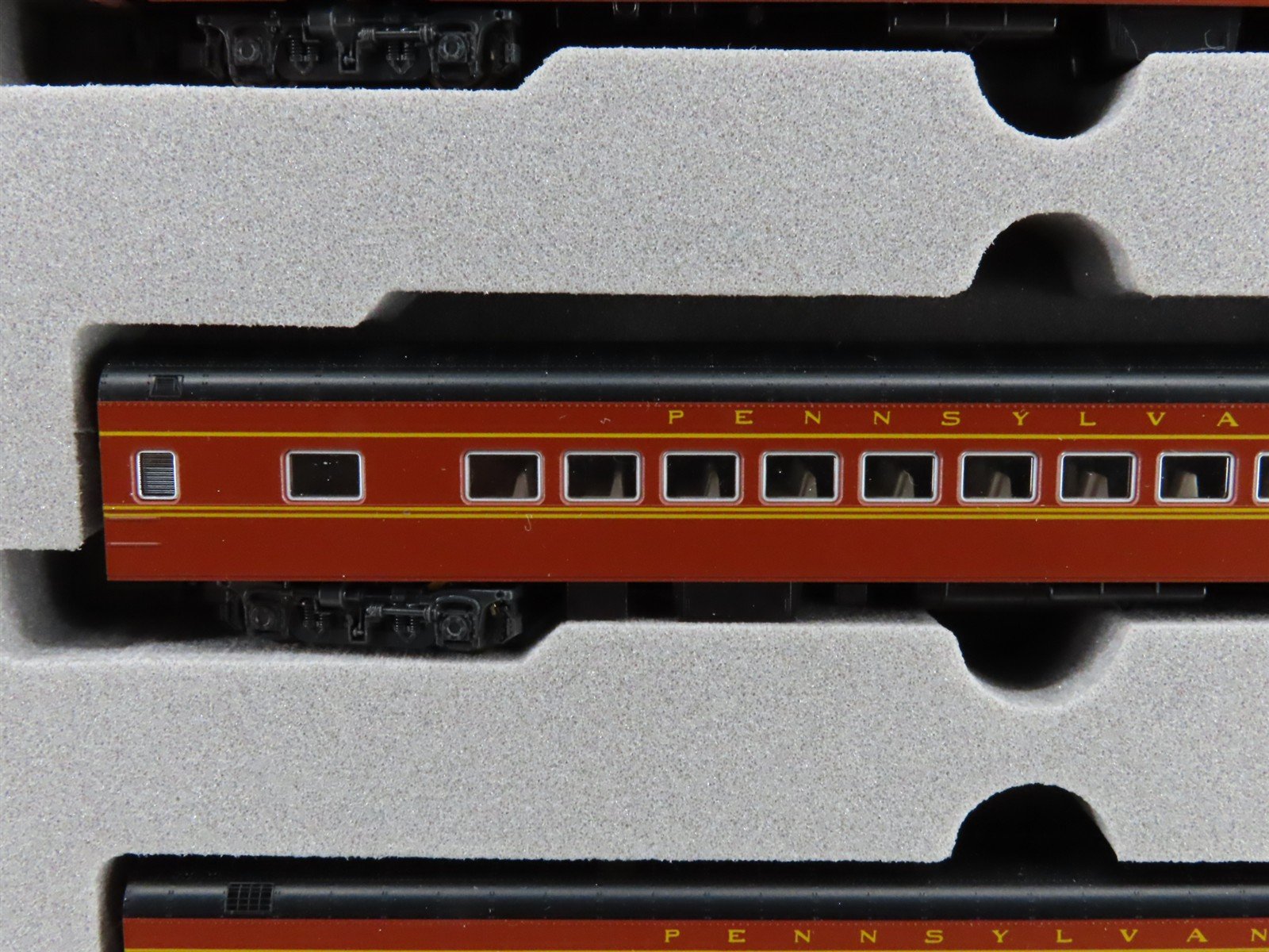 N Scale Kato 106-018 PRR Pennsylvania Smoothside Passenger 6-Car Set
