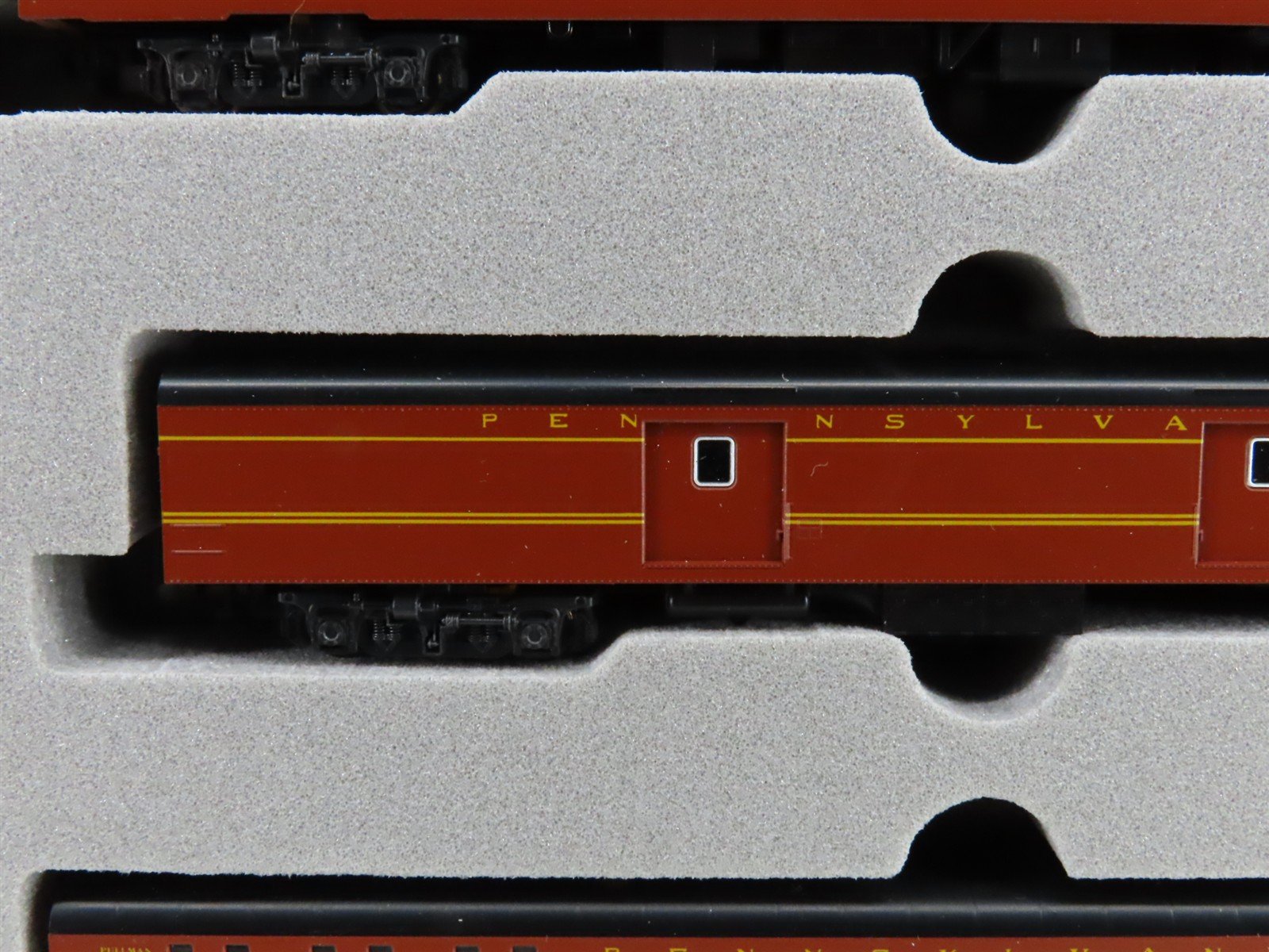 N Scale Kato 106-018 PRR Pennsylvania Smoothside Passenger 6-Car Set