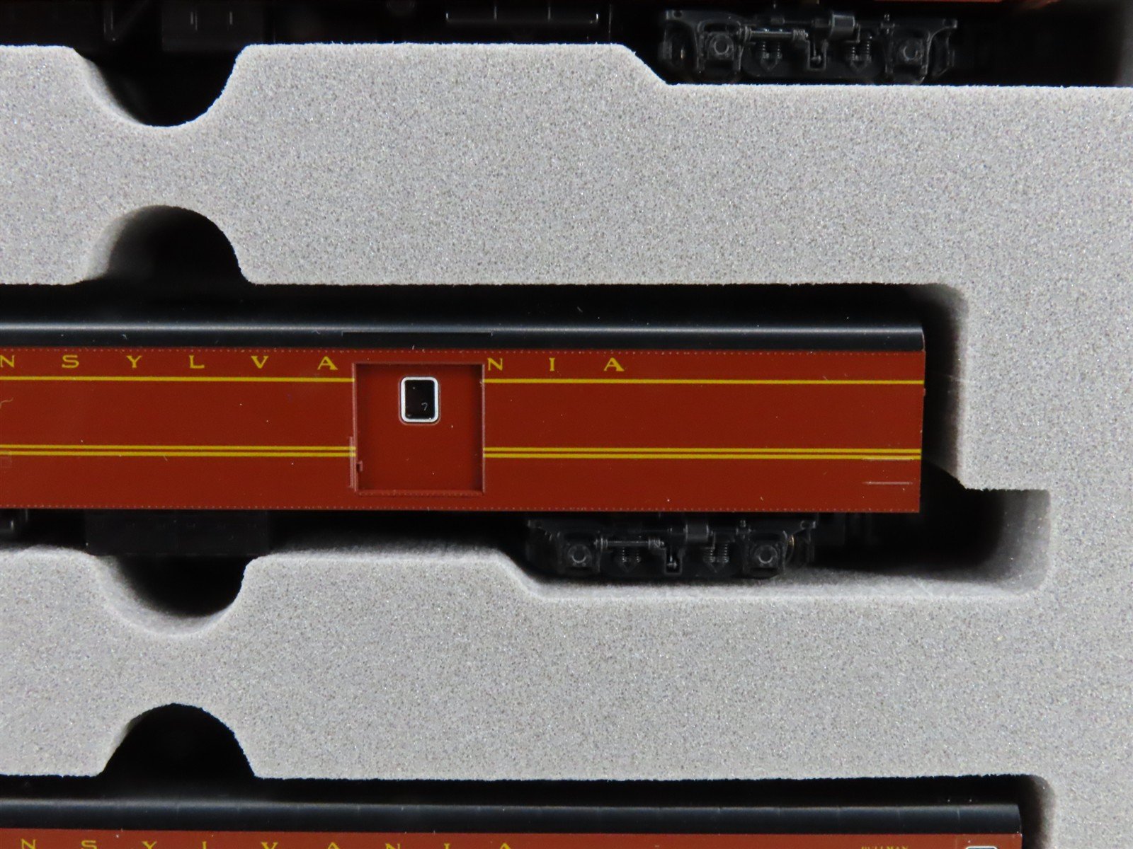 N Scale Kato 106-018 PRR Pennsylvania Smoothside Passenger 6-Car Set