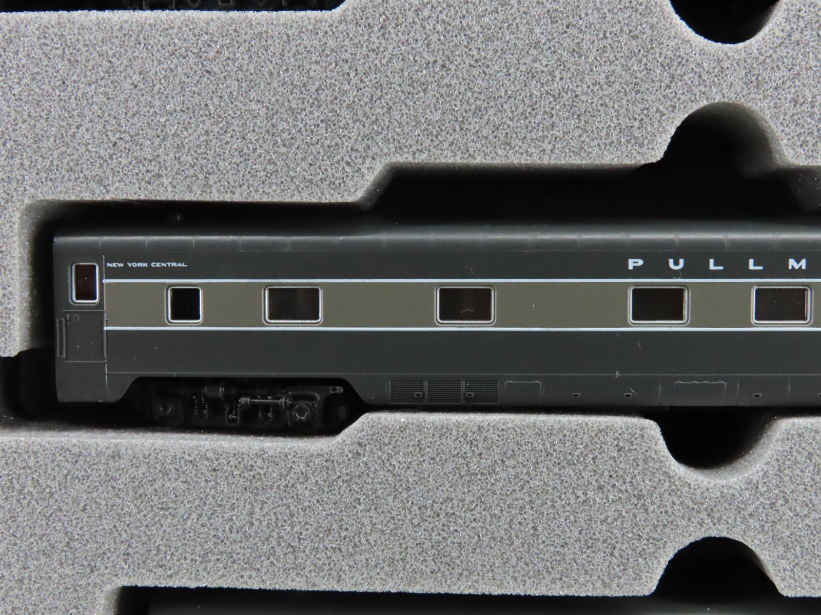 N Scale Kato 106-023 NYC New York Central Smoothside Passenger 4-Car Set