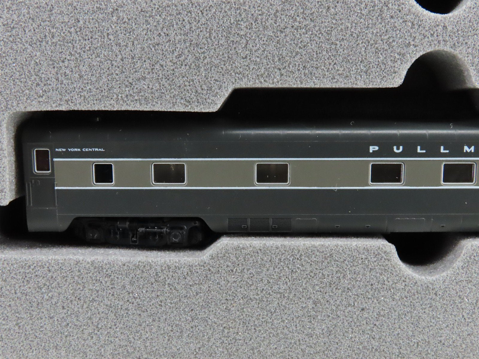 N Scale Kato 106-023 NYC New York Central Smoothside Passenger 4-Car Set