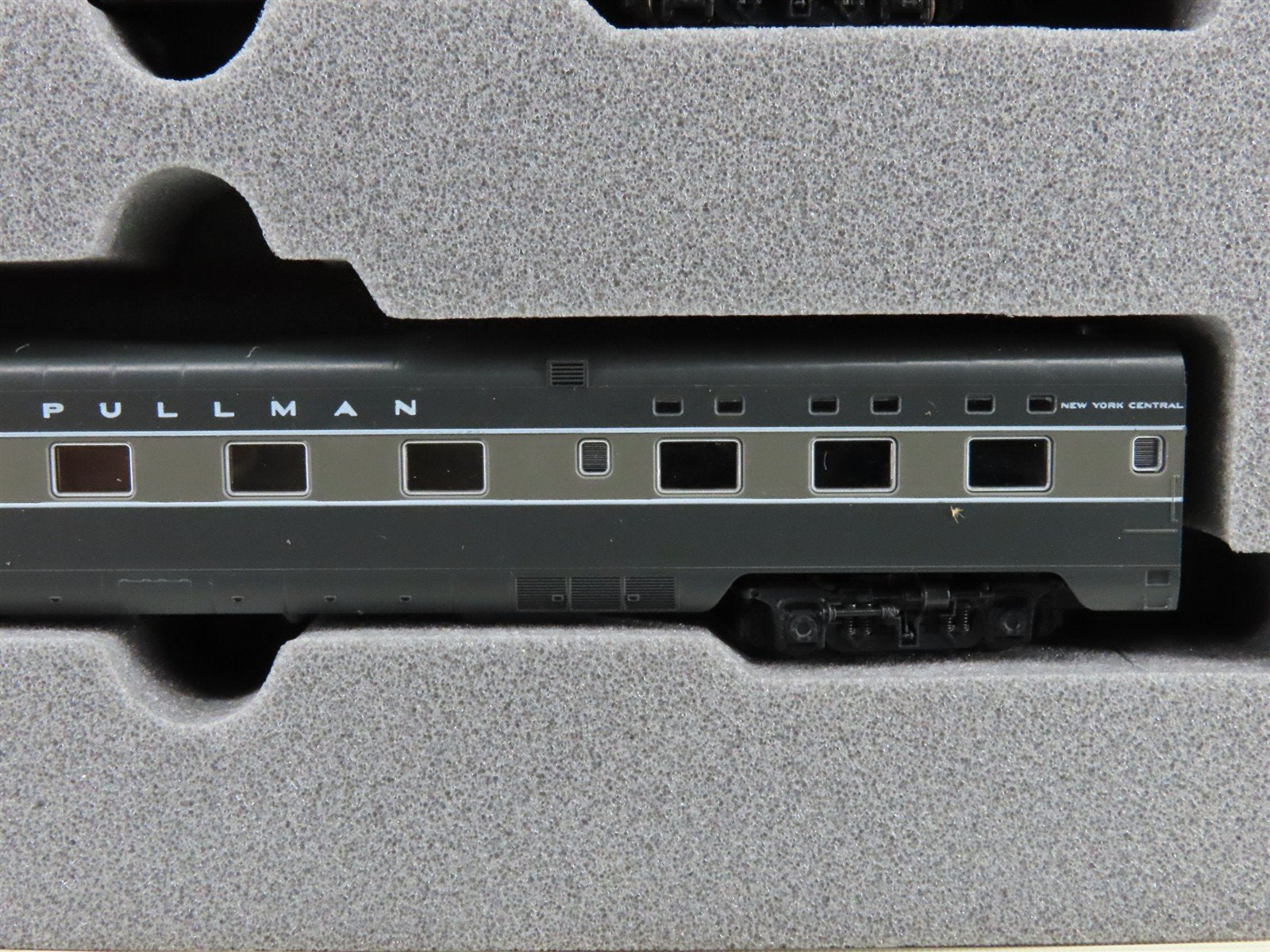 N Scale Kato 106-023 NYC New York Central Smoothside Passenger 4-Car Set