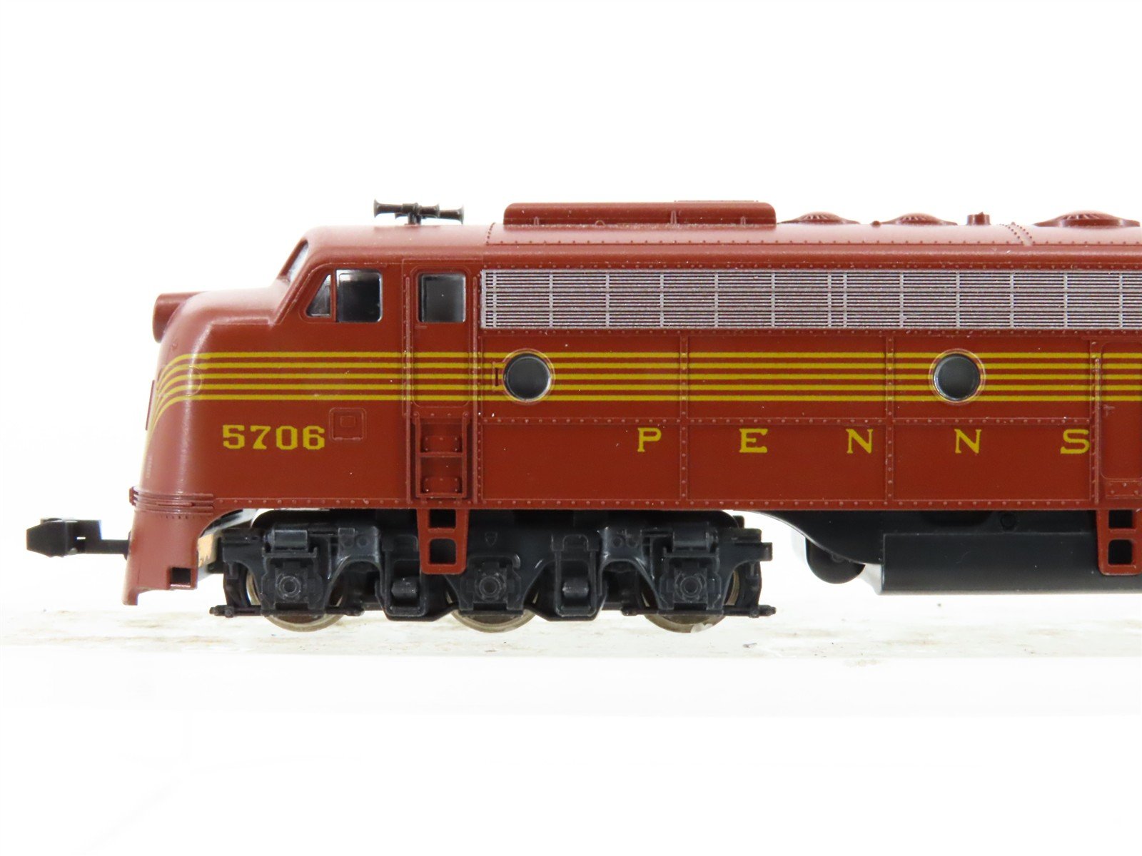 N Scale Kato PRR Pennsylvania E8/9A Diesel Locomotive 2-Pack
