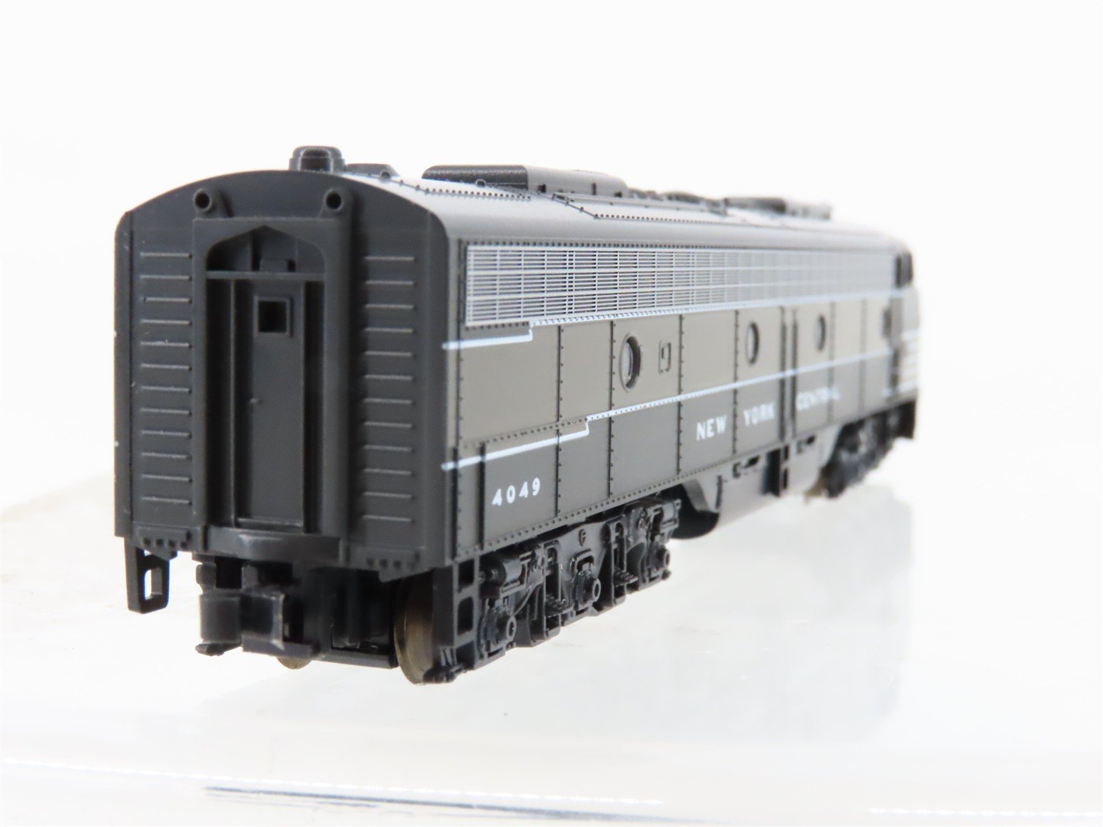 N Scale Kato NYC New York Central E8/9A Diesel Locomotive 2-Pack