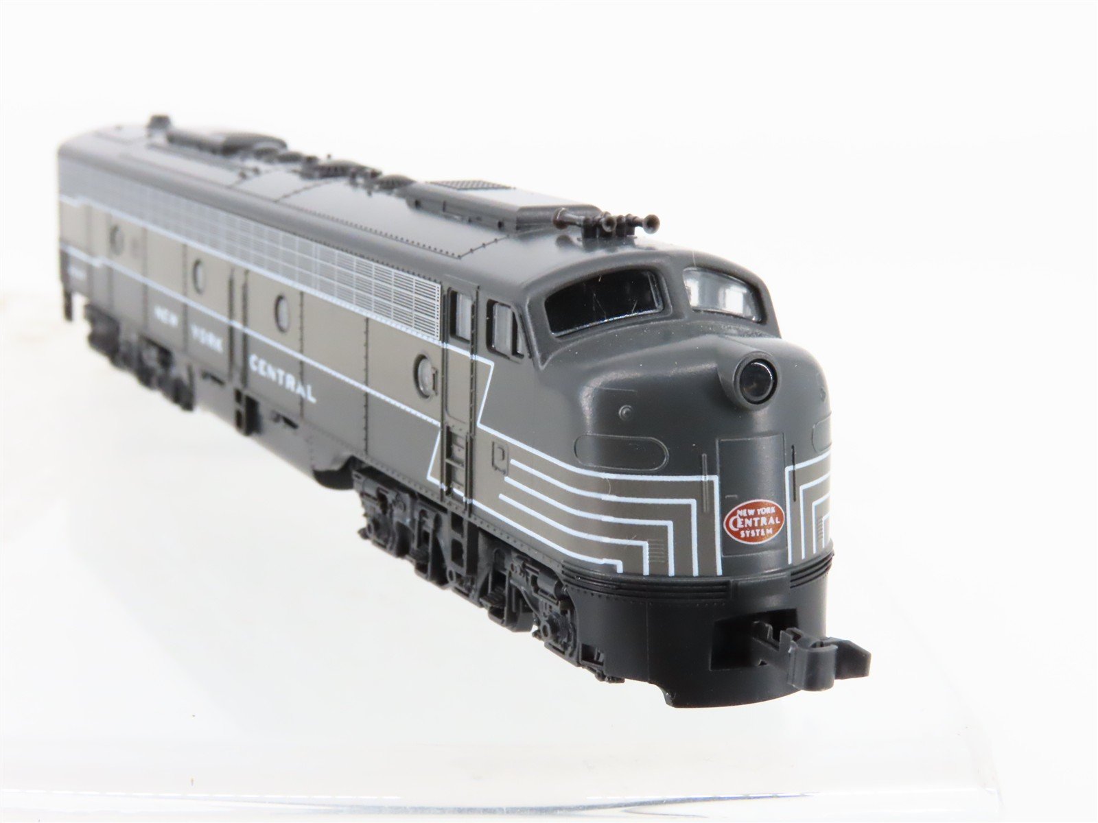 N Scale Kato NYC New York Central E8/9A Diesel Locomotive 2-Pack