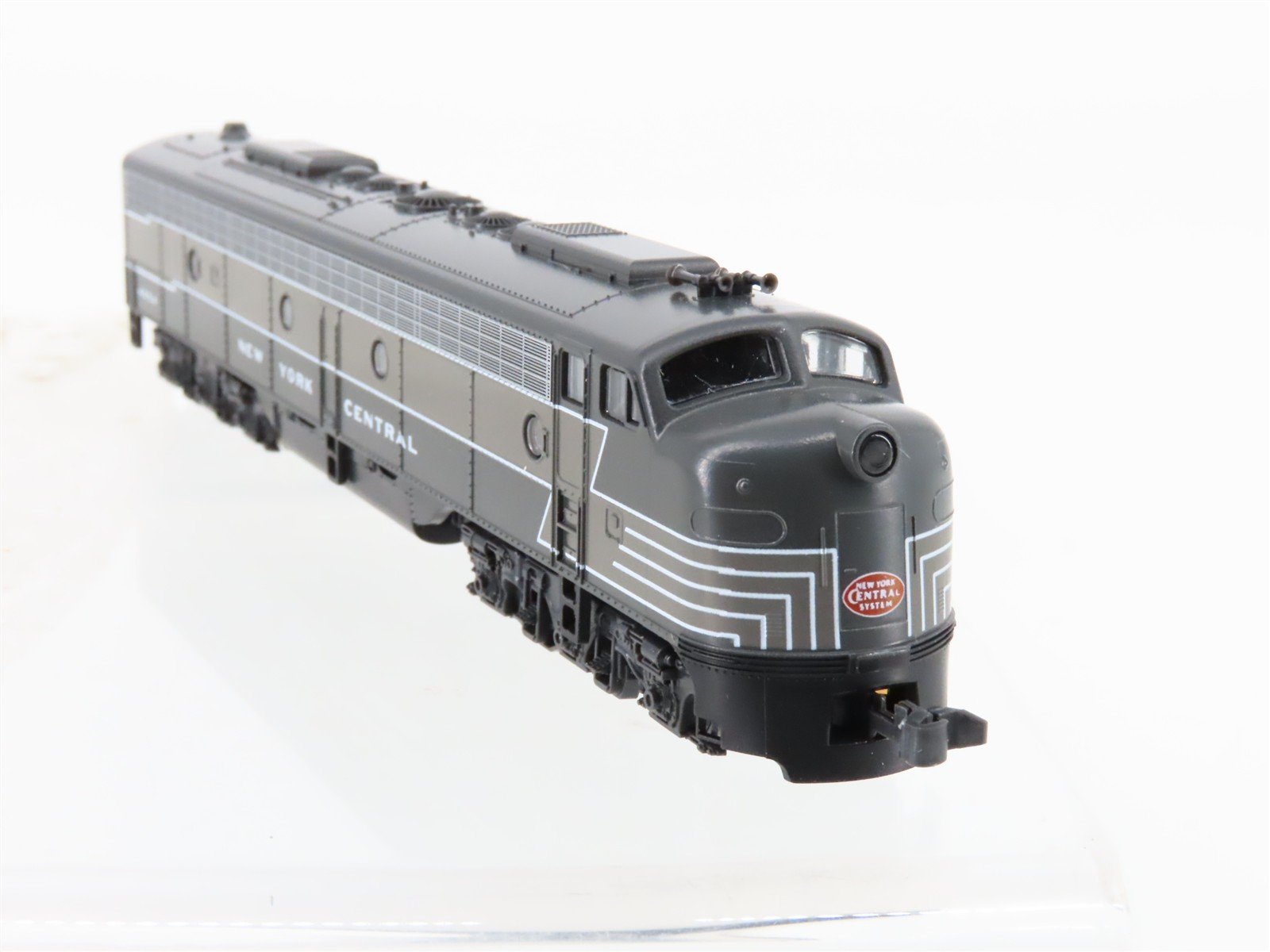 N Scale Kato NYC New York Central E8/9A Diesel Locomotive 2-Pack