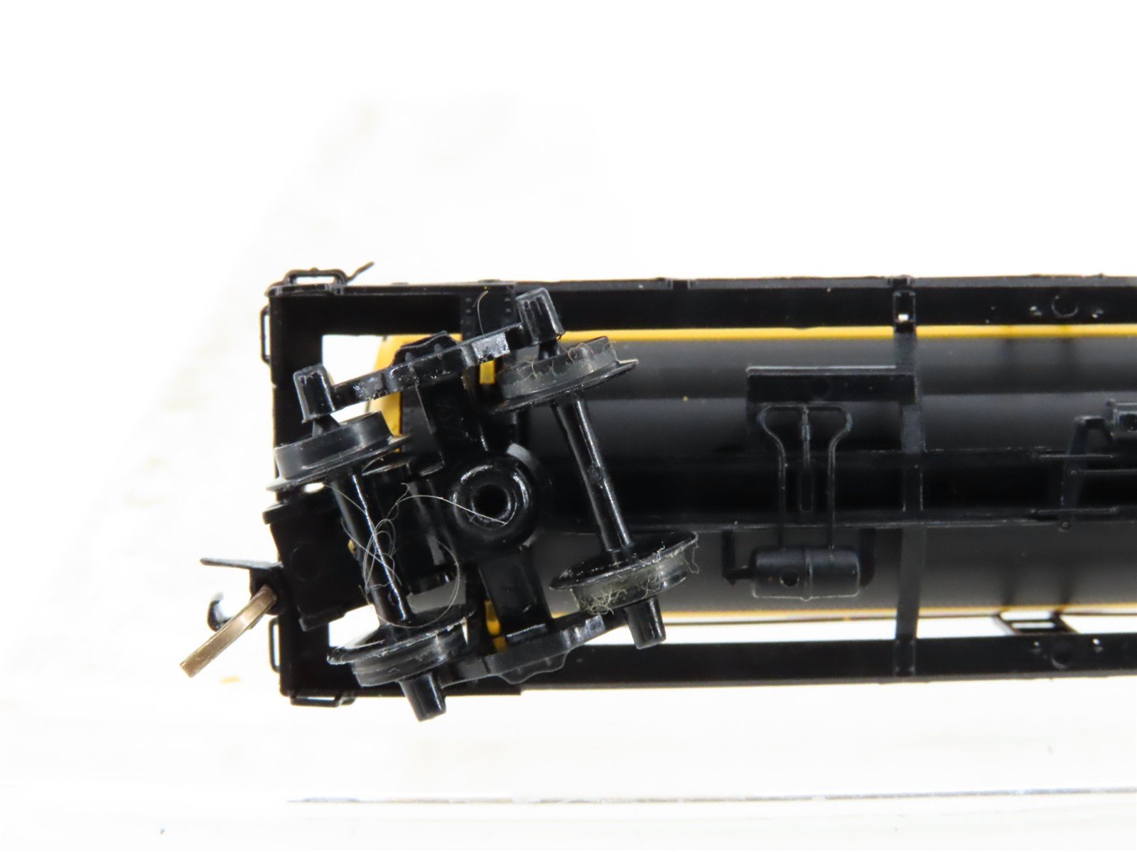 N Scale Micro-Trains/Kadee 65092 SCCX Shell Single Dome Tankcar #1105