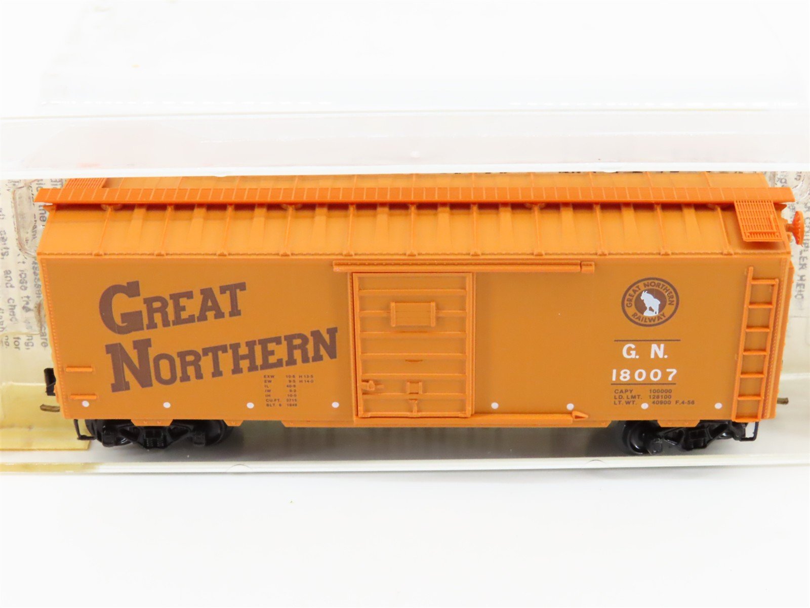 N Scale Micro-Trains MTL 20190 GN Great Northern 40' Boxcar #18007