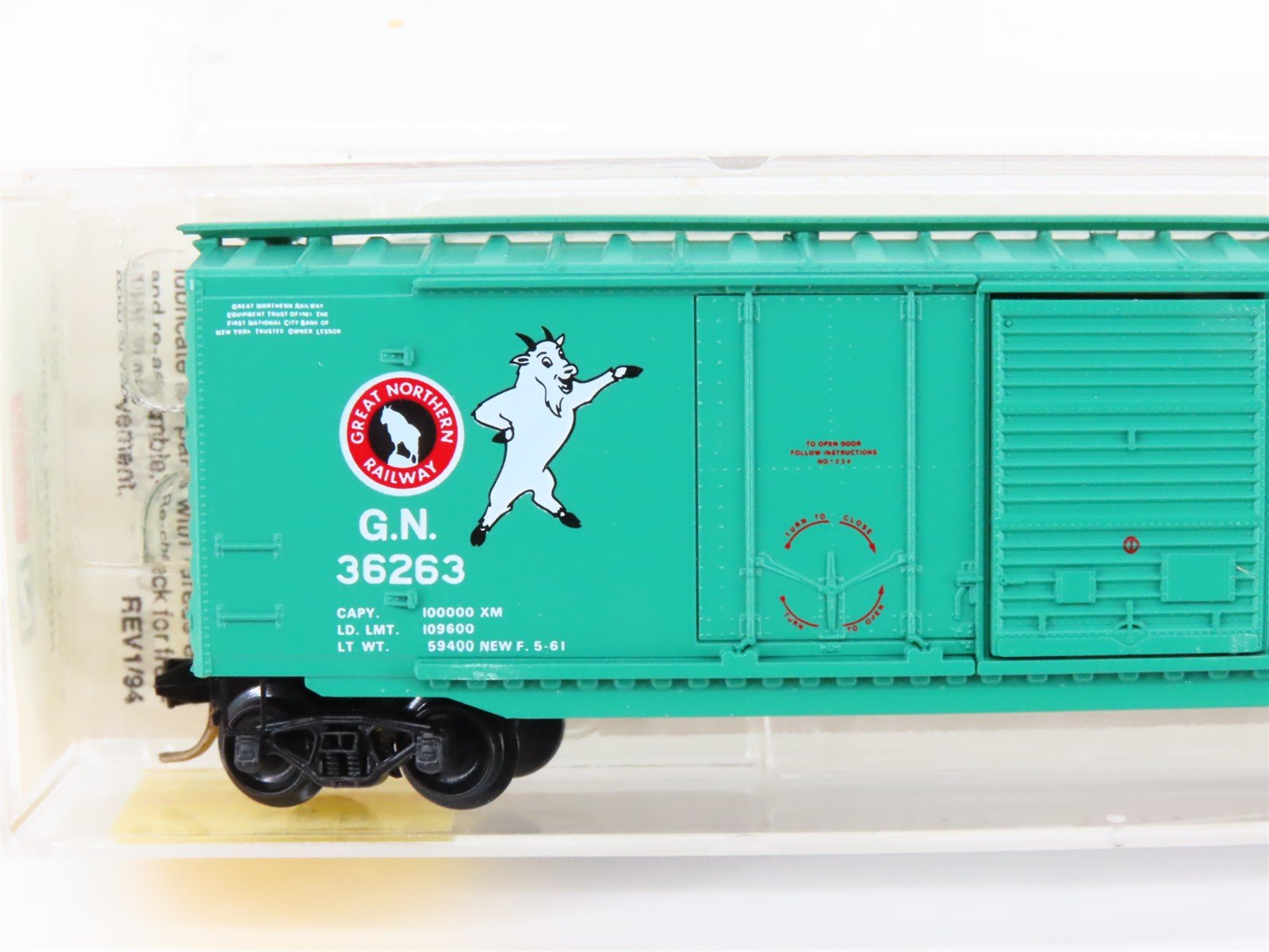 N Scale Micro-Trains MTL 33120 GN Great Northern 50' Boxcar #36263