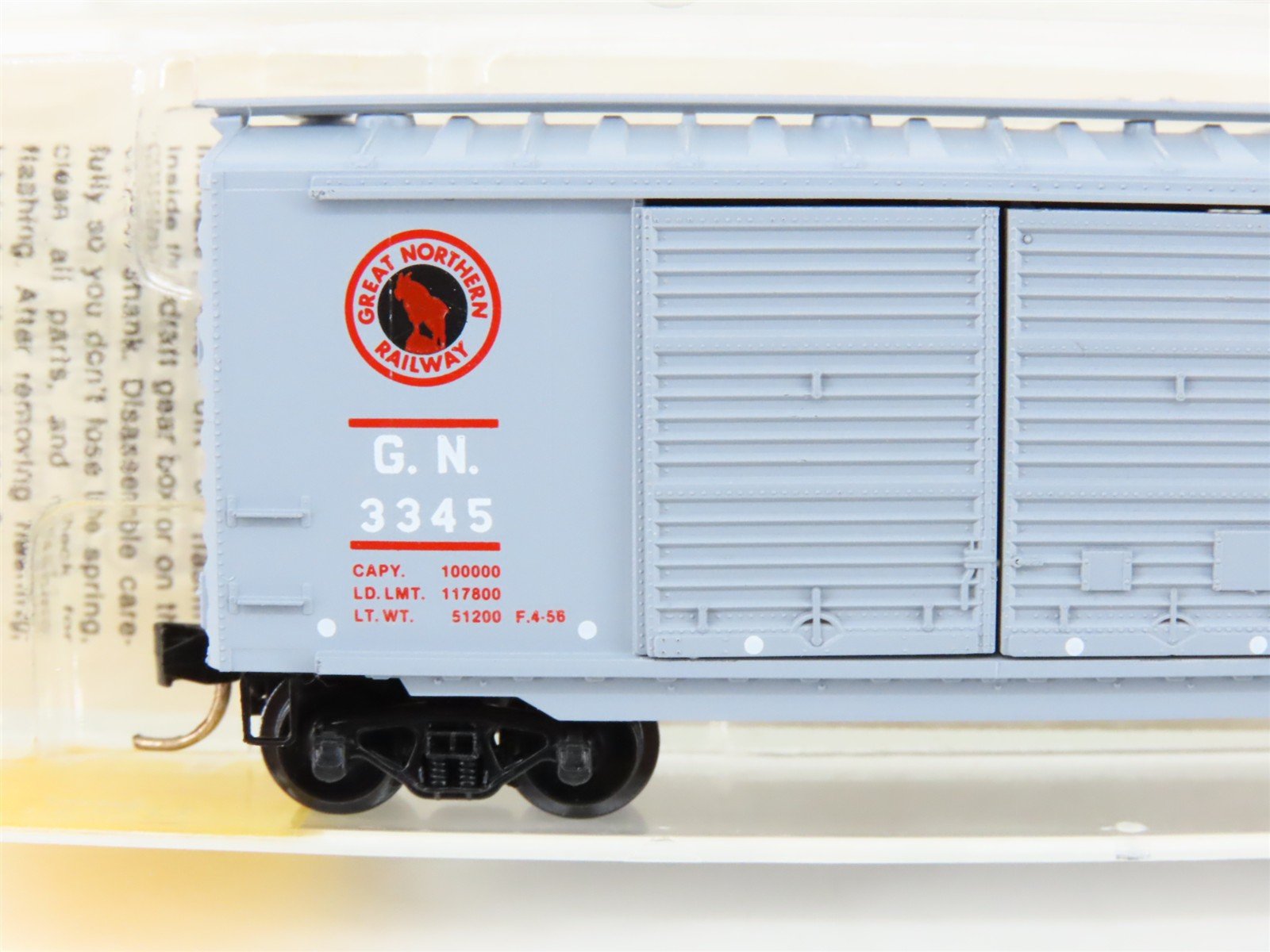 N Scale Micro-Trains MTL 23180 GN Great Northern 40' Boxcar #3345