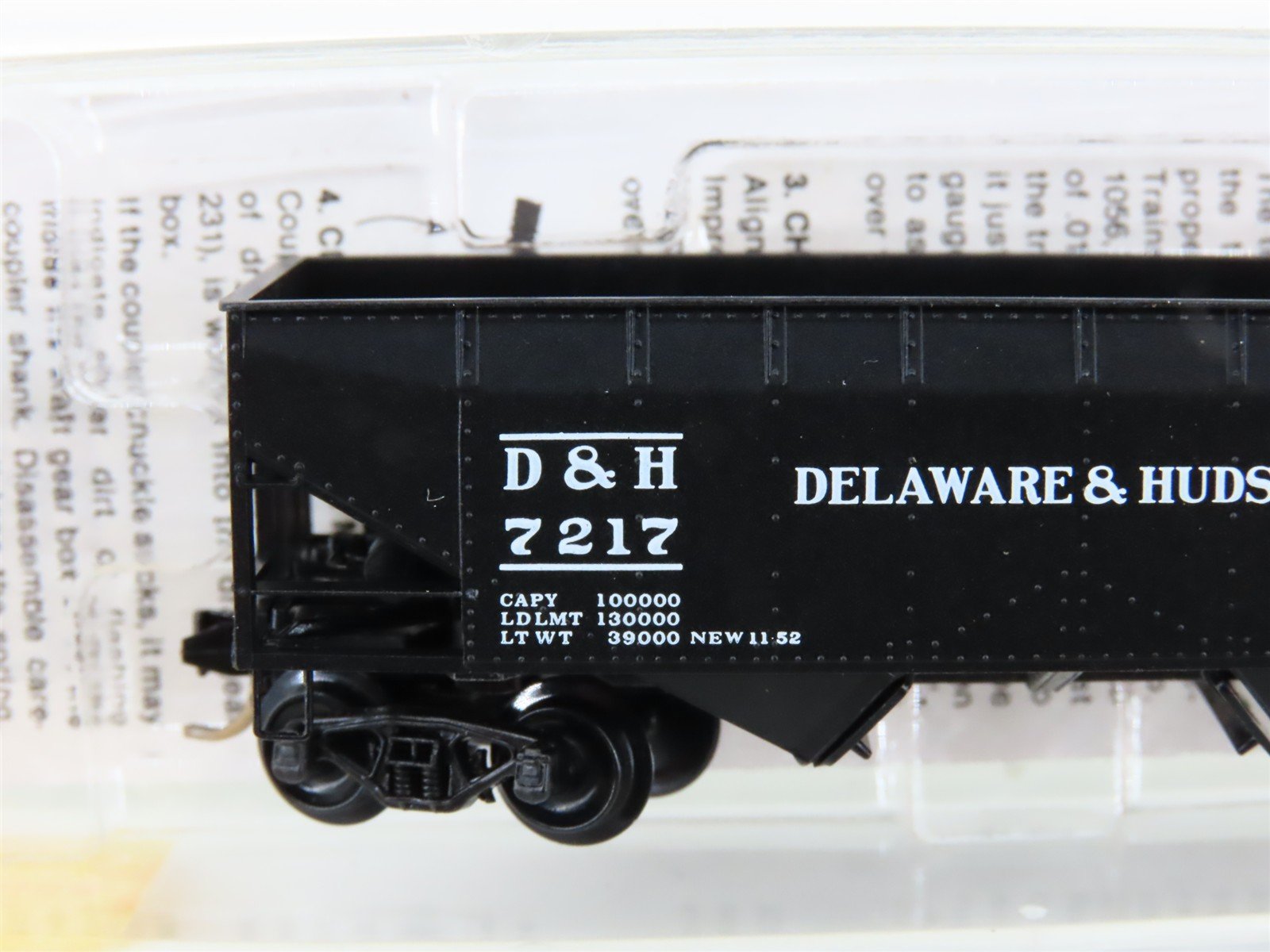 N Scale Micro-Trains MTL 55170 D&H Delaware & Hudson 33' Twin Bay Hopper #7217