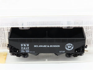 N Scale Micro-Trains MTL 55170 D&H Delaware & Hudson 33' Twin Bay Hopper #7217