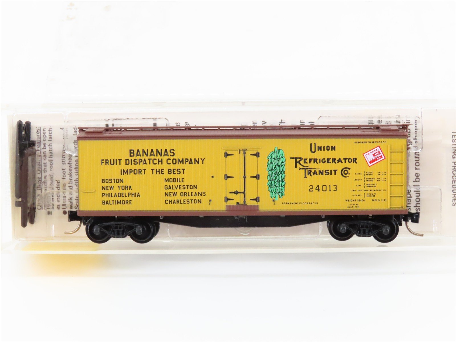 N Micro-Trains MTL 49390 URTC Bananas Fruit Dispatch 40' Wood Reefer #24013