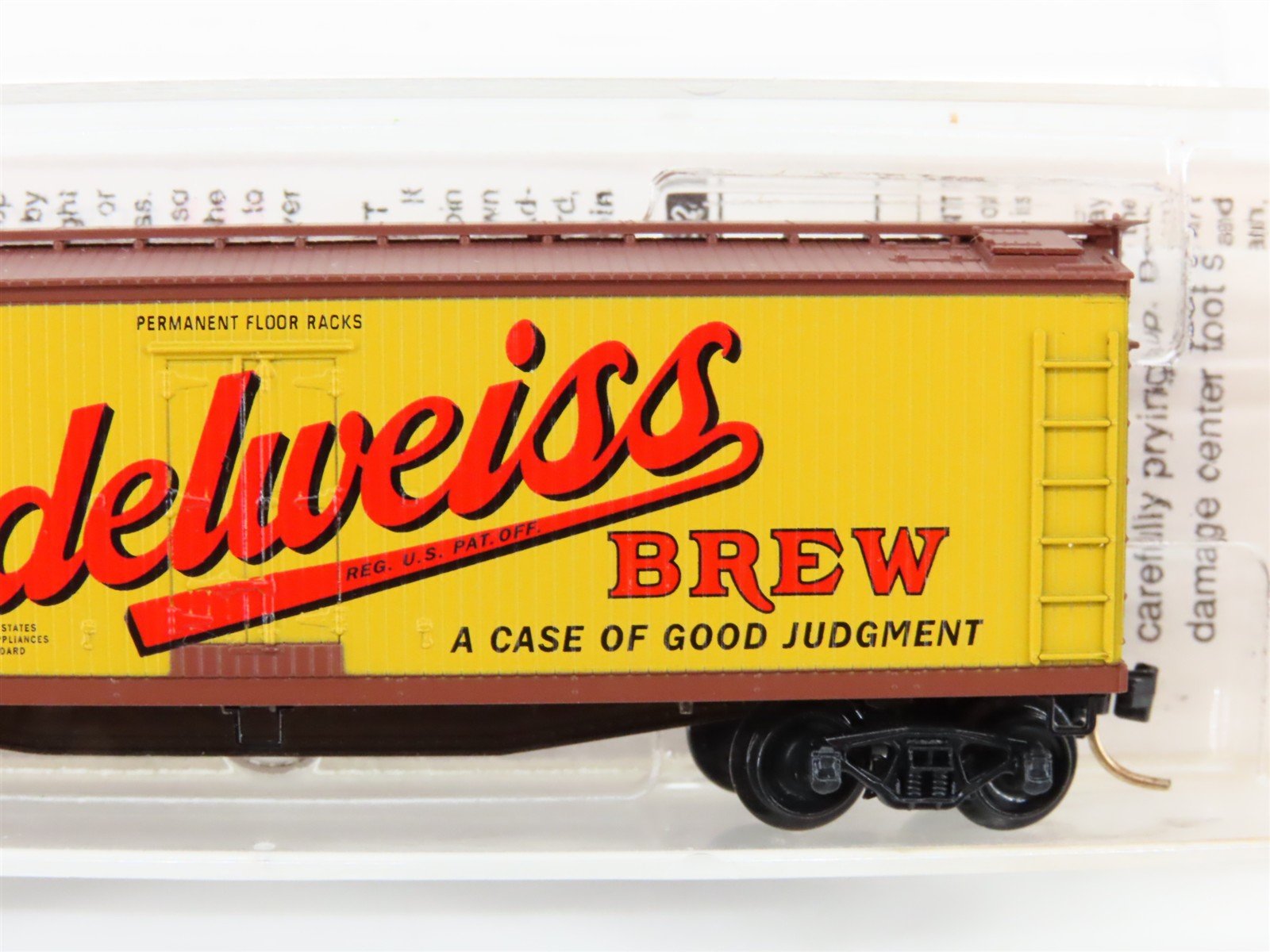 N Scale Micro-Trains MTL 49430 URT Edelweiss 40' Wood Reefer #18301