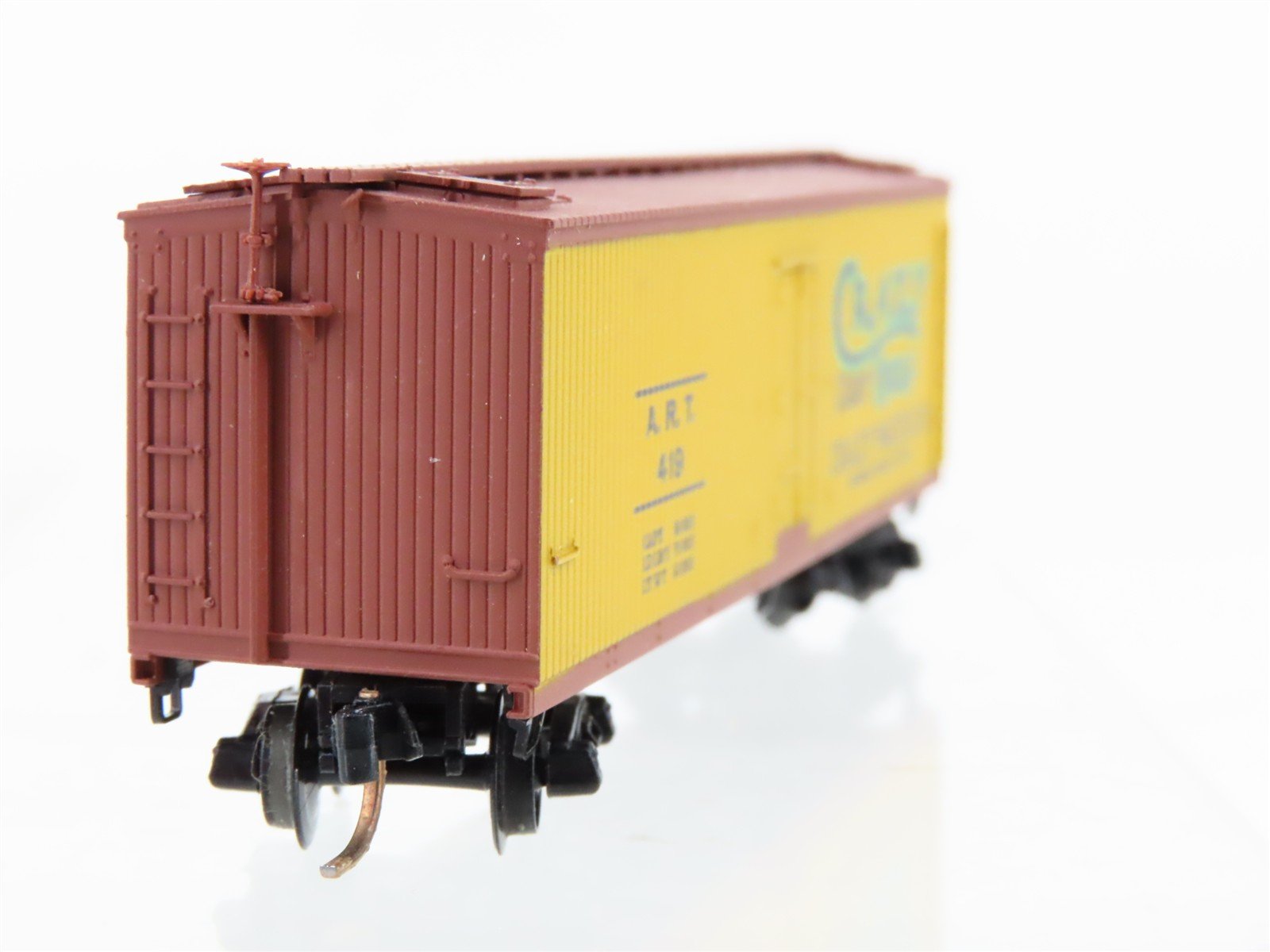 N Scale Micro-Trains MTL 49230 ART Crazy Water Crystals 40' Wood Reefer #419