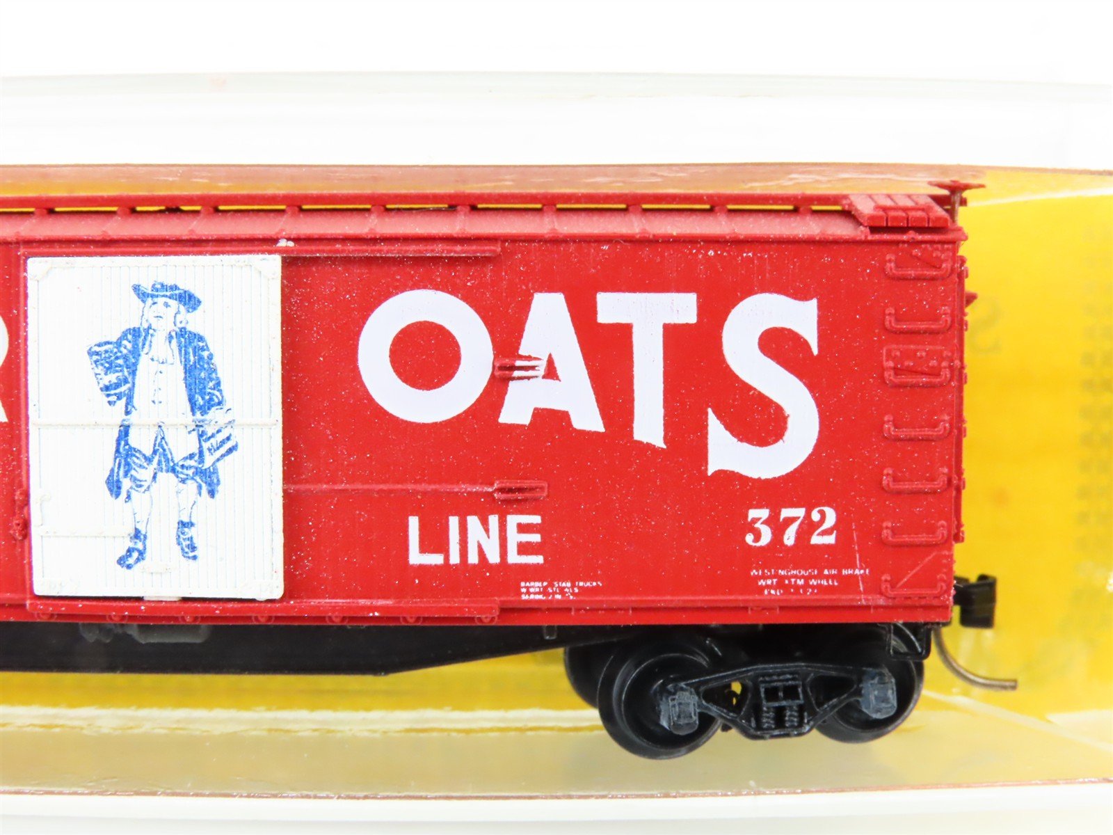 N Scale Kadee/Aksarben Quaker Oats 40' Wood Boxcar #372