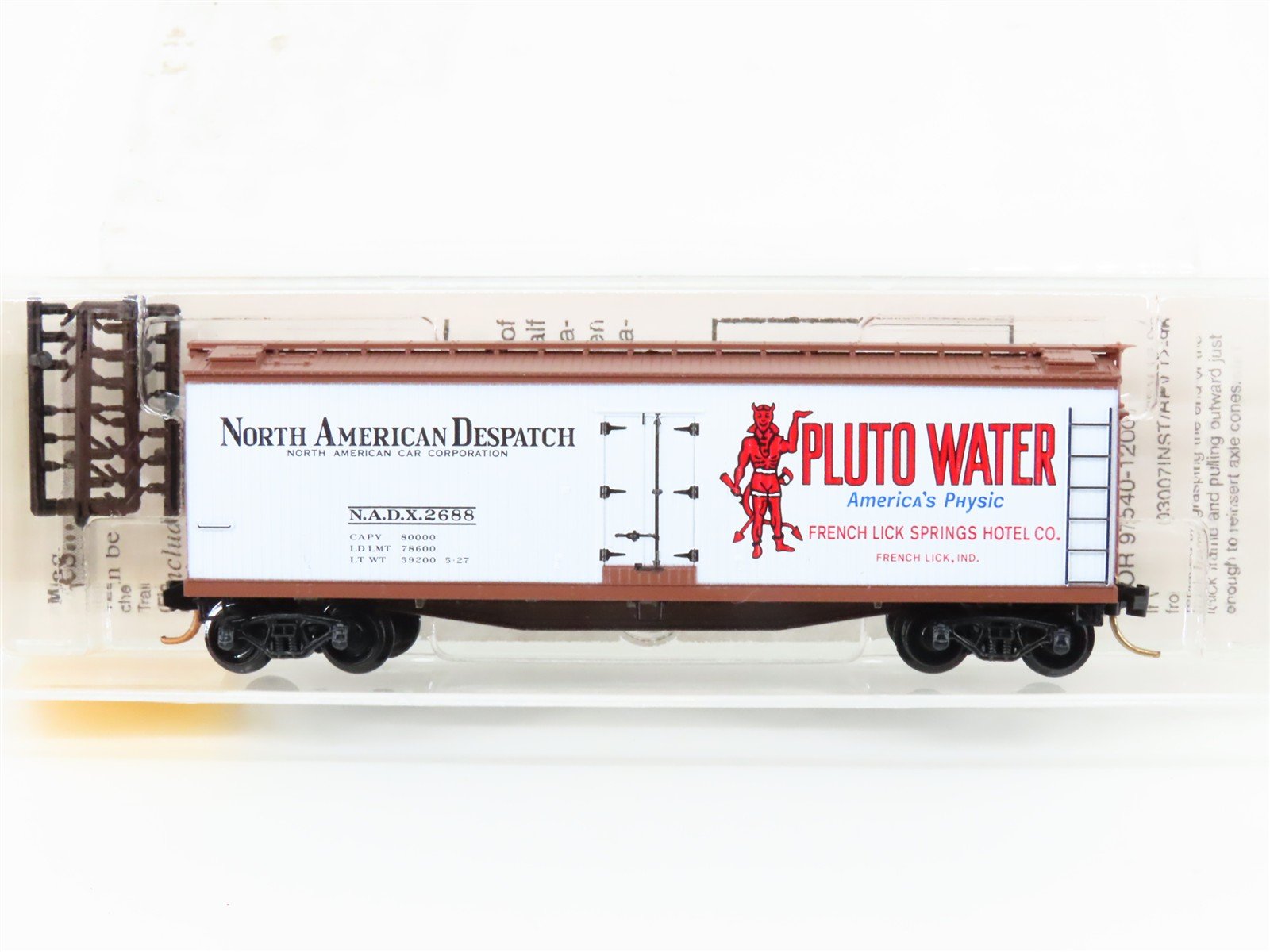 N Scale Micro-Trains MTL 49490 NADX Pluto Water 40' Wood Reefer #2688