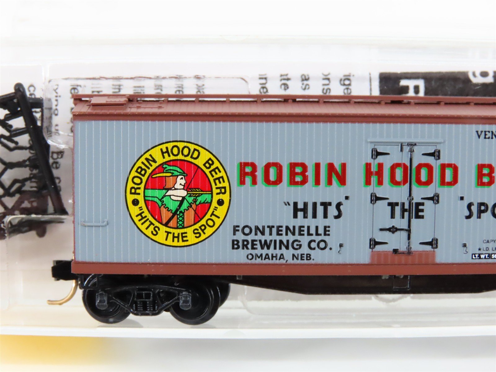 N Scale Micro-Trains MTL 49450 FBX Robin Hood Beer 40' Wood Reefer #5300