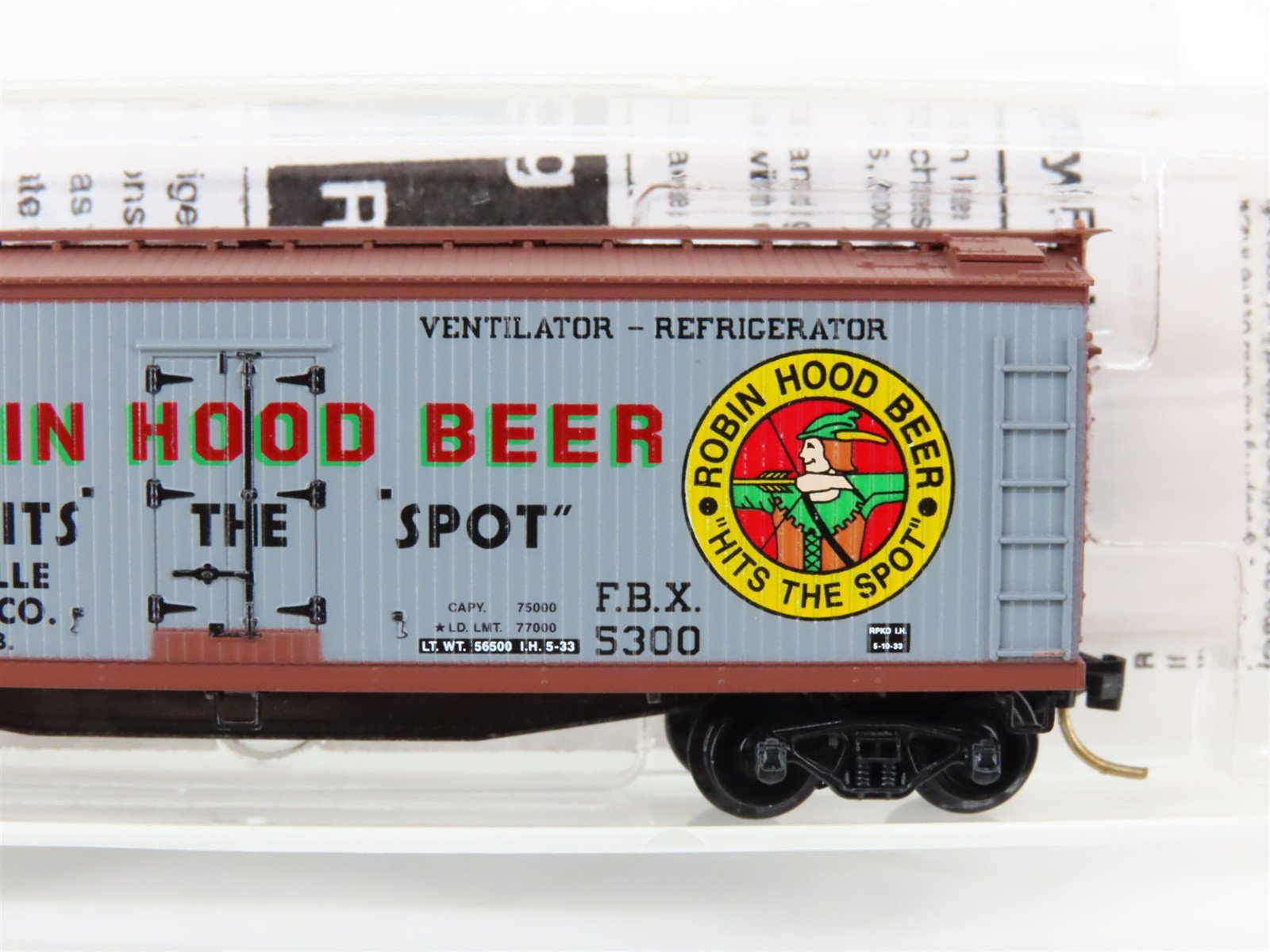 N Scale Micro-Trains MTL 49450 FBX Robin Hood Beer 40' Wood Reefer #5300