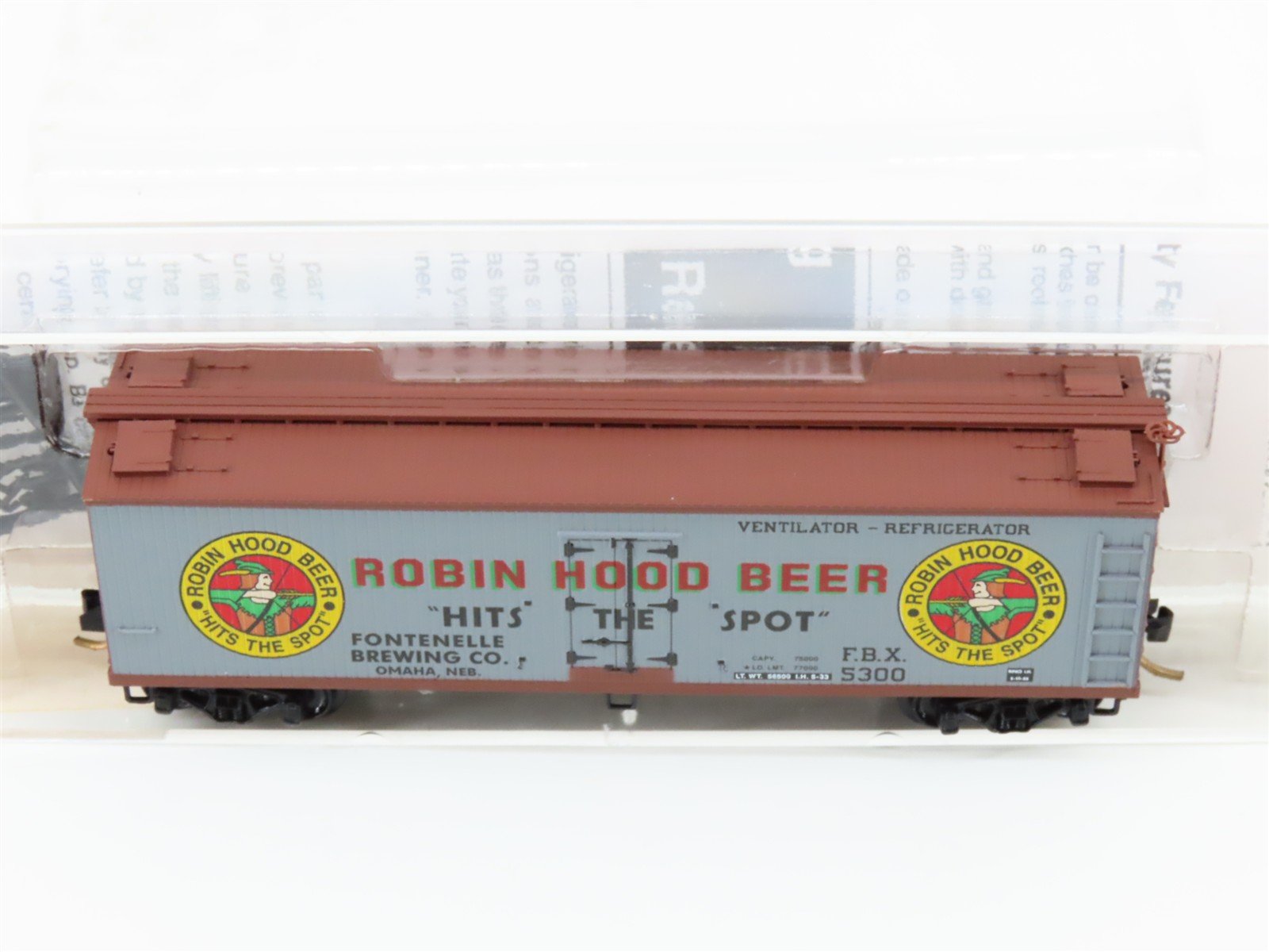 N Scale Micro-Trains MTL 49450 FBX Robin Hood Beer 40' Wood Reefer #5300
