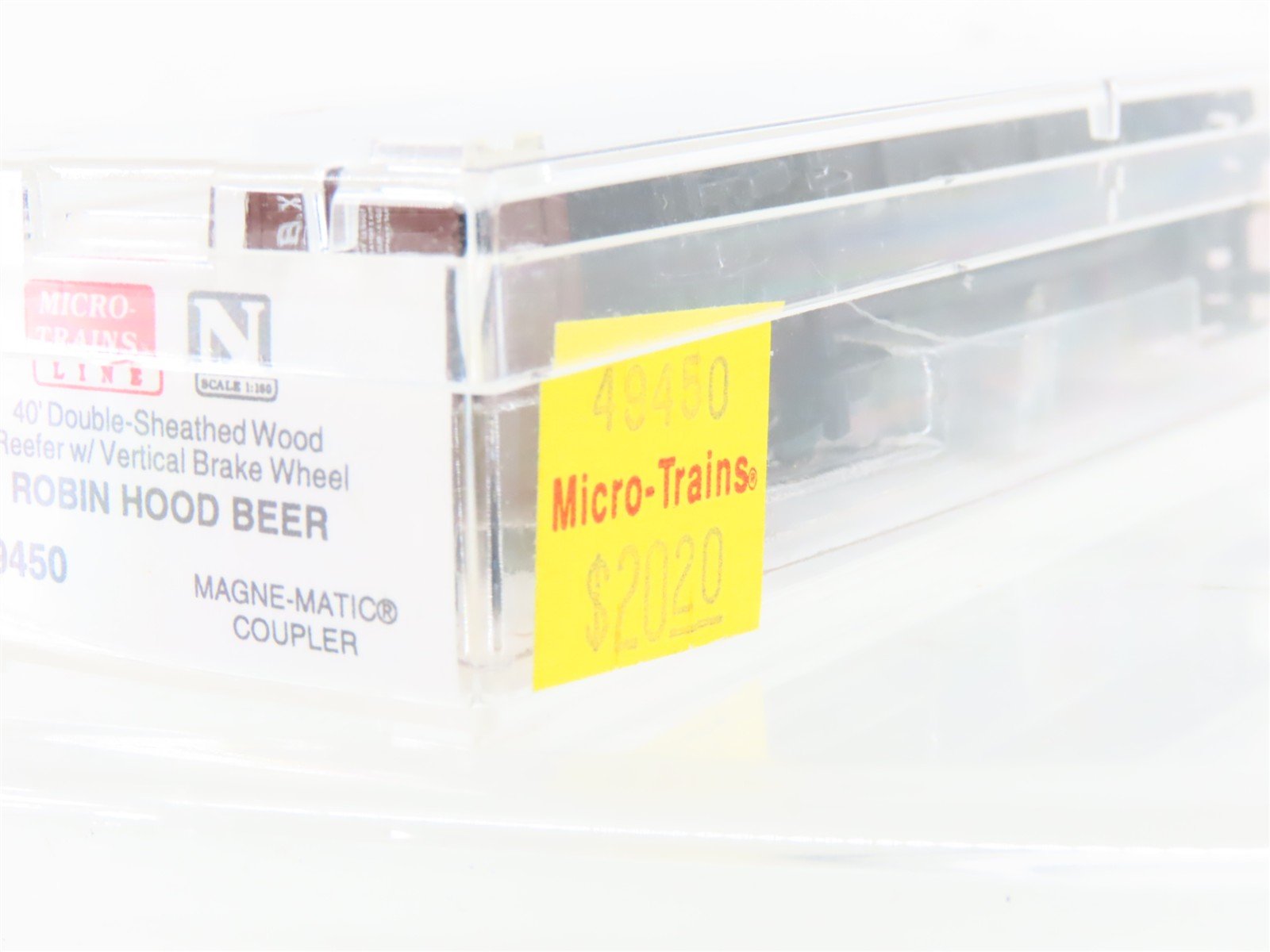 N Scale Micro-Trains MTL 49450 FBX Robin Hood Beer 40' Wood Reefer #5300