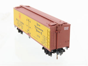 N Scale Micro-Trains MTL 49380 URTC West & Winks 40' Wood Reefer #10700
