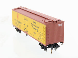 N Scale Micro-Trains MTL 49380 URTC West & Winks 40' Wood Reefer #10700