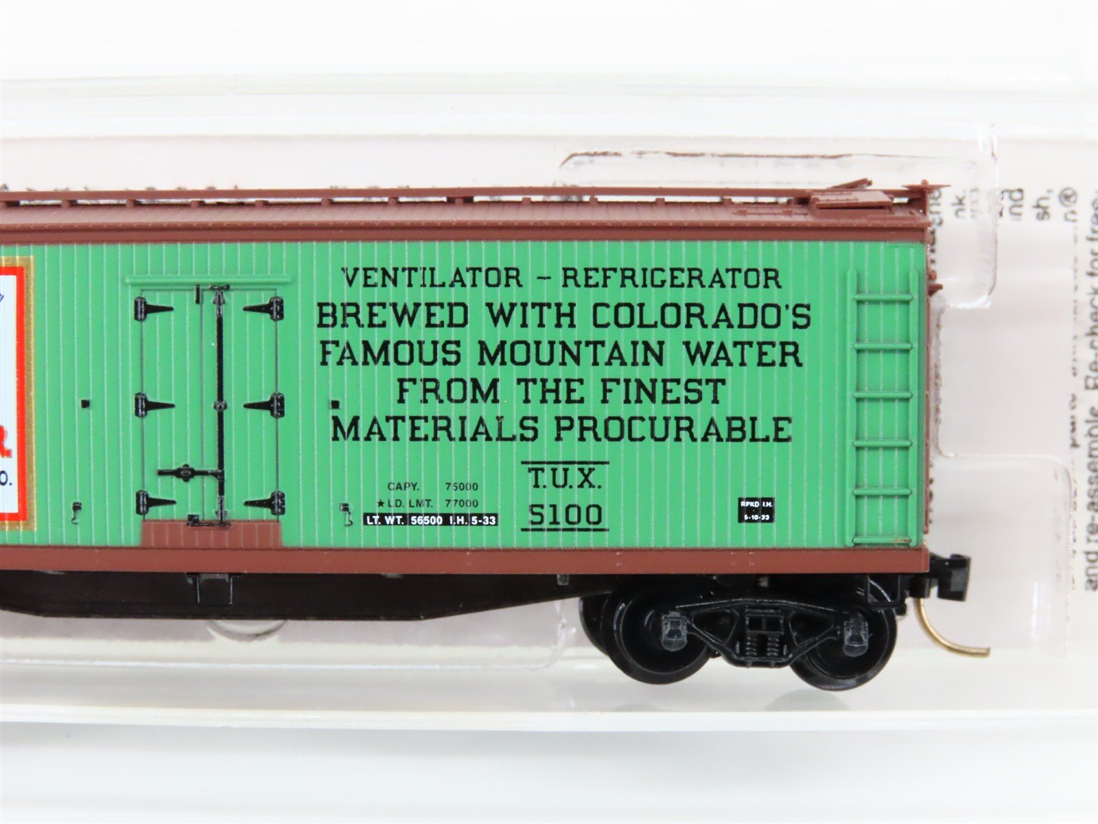 N Scale Micro-Trains MTL 49440 TUX Tivoli Beer 40' Wood Reefer #10700