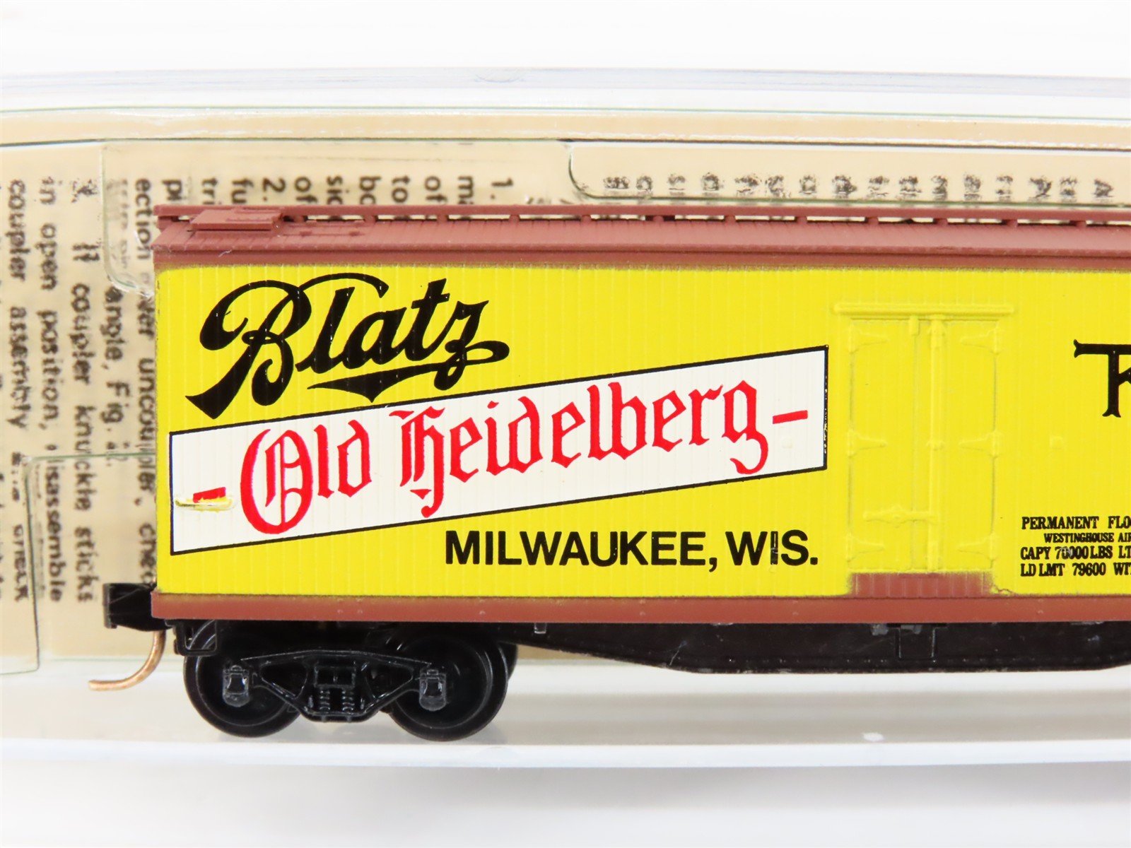 N Scale Micro-Trains/Kadee 47120 URTC Old Heidelberg 40' Wood Reefer #23120