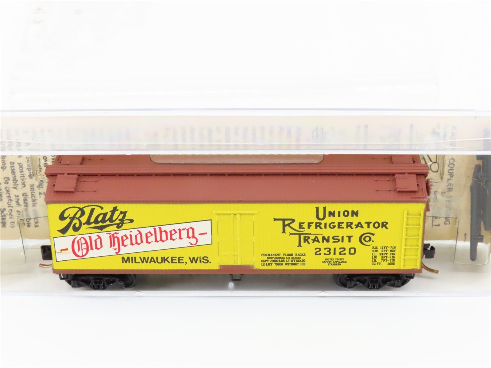 N Scale Micro-Trains/Kadee 47120 URTC Old Heidelberg 40' Wood Reefer #23120