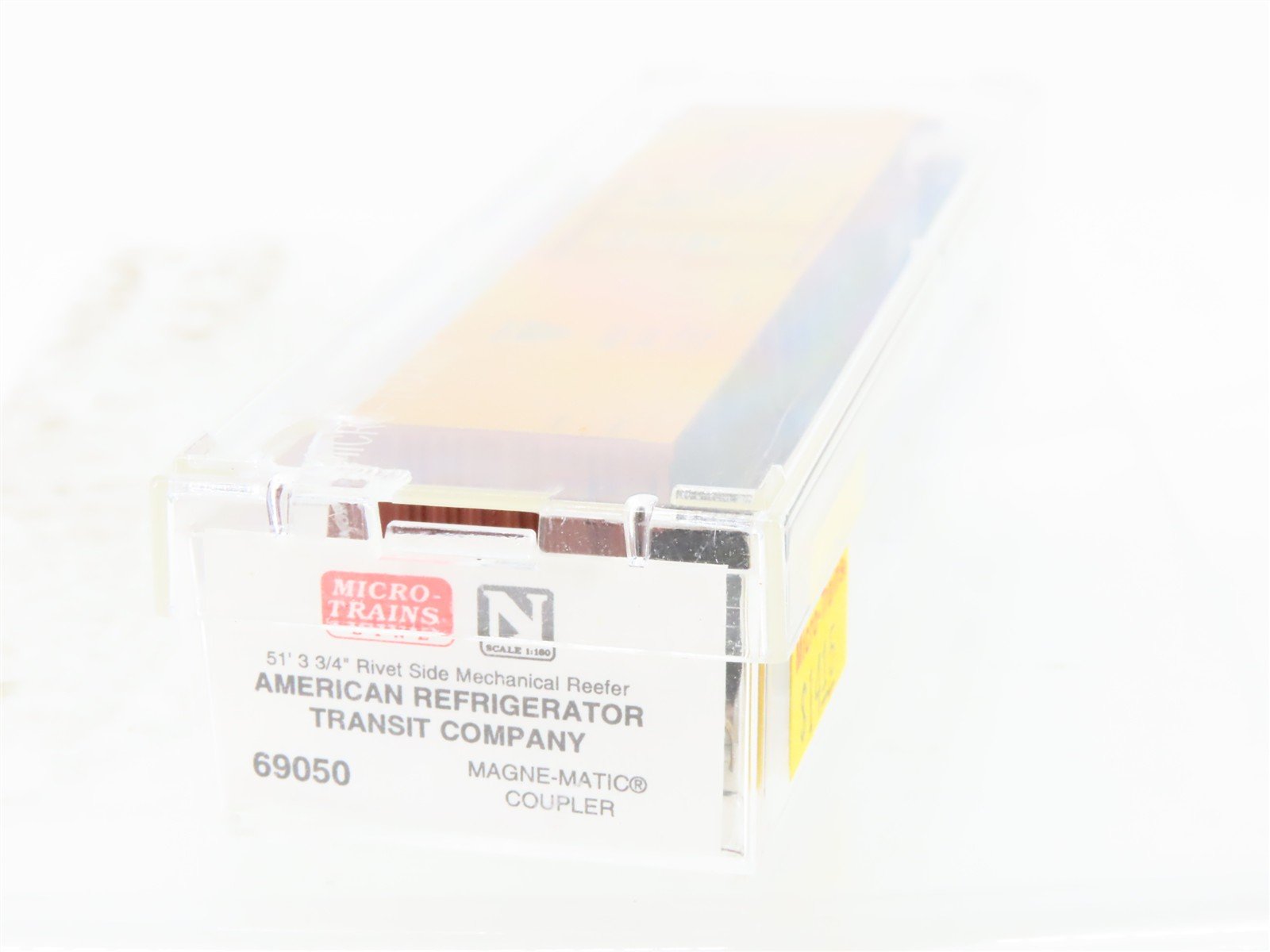 N Scale Micro-Trains MTL 69050 ART American Reefer Transit Co. 51' Reefer #353