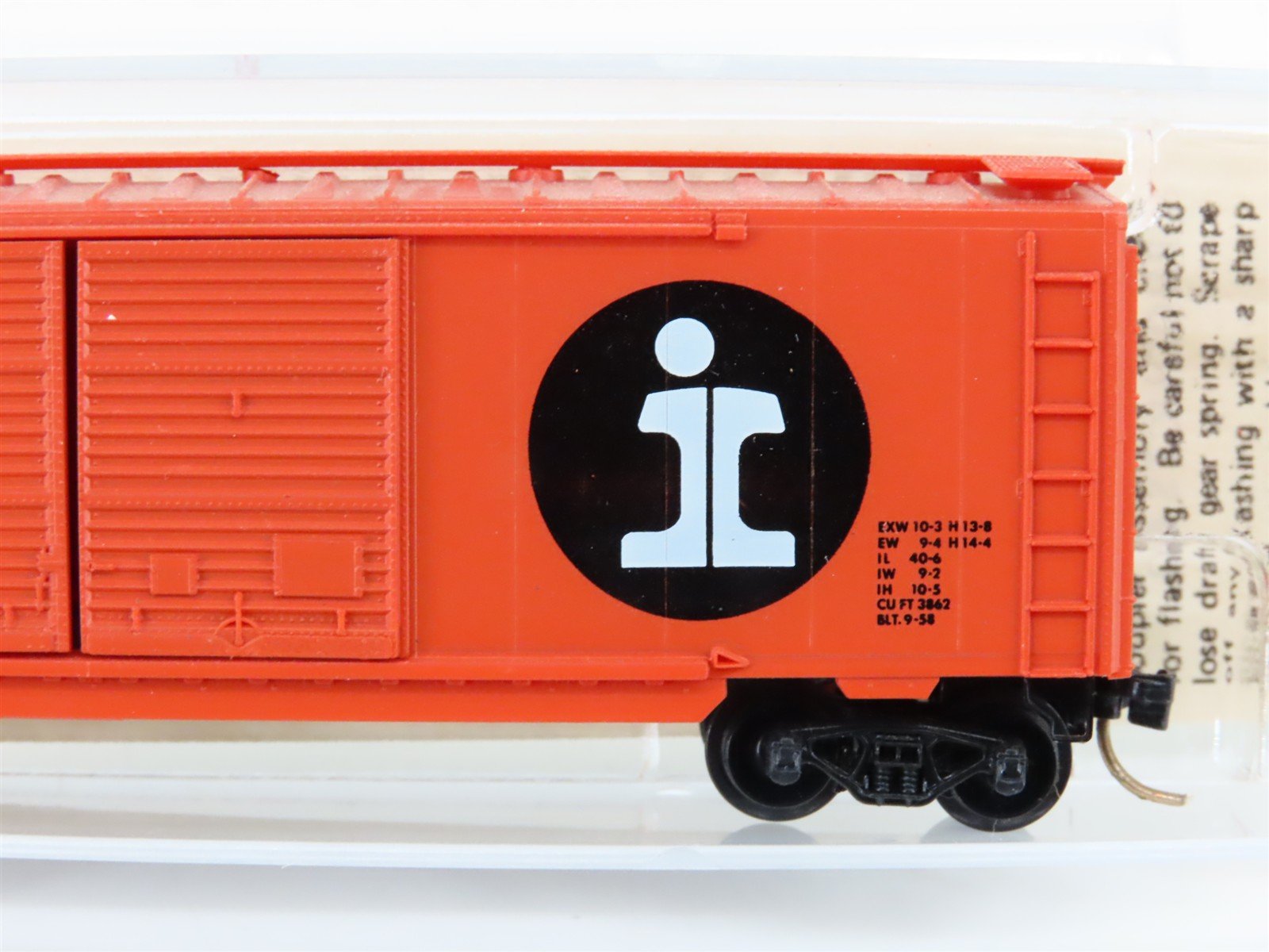 N Scale Micro-Trains/Kadee 23090 IC Illinois Central 40' Boxcar #136913