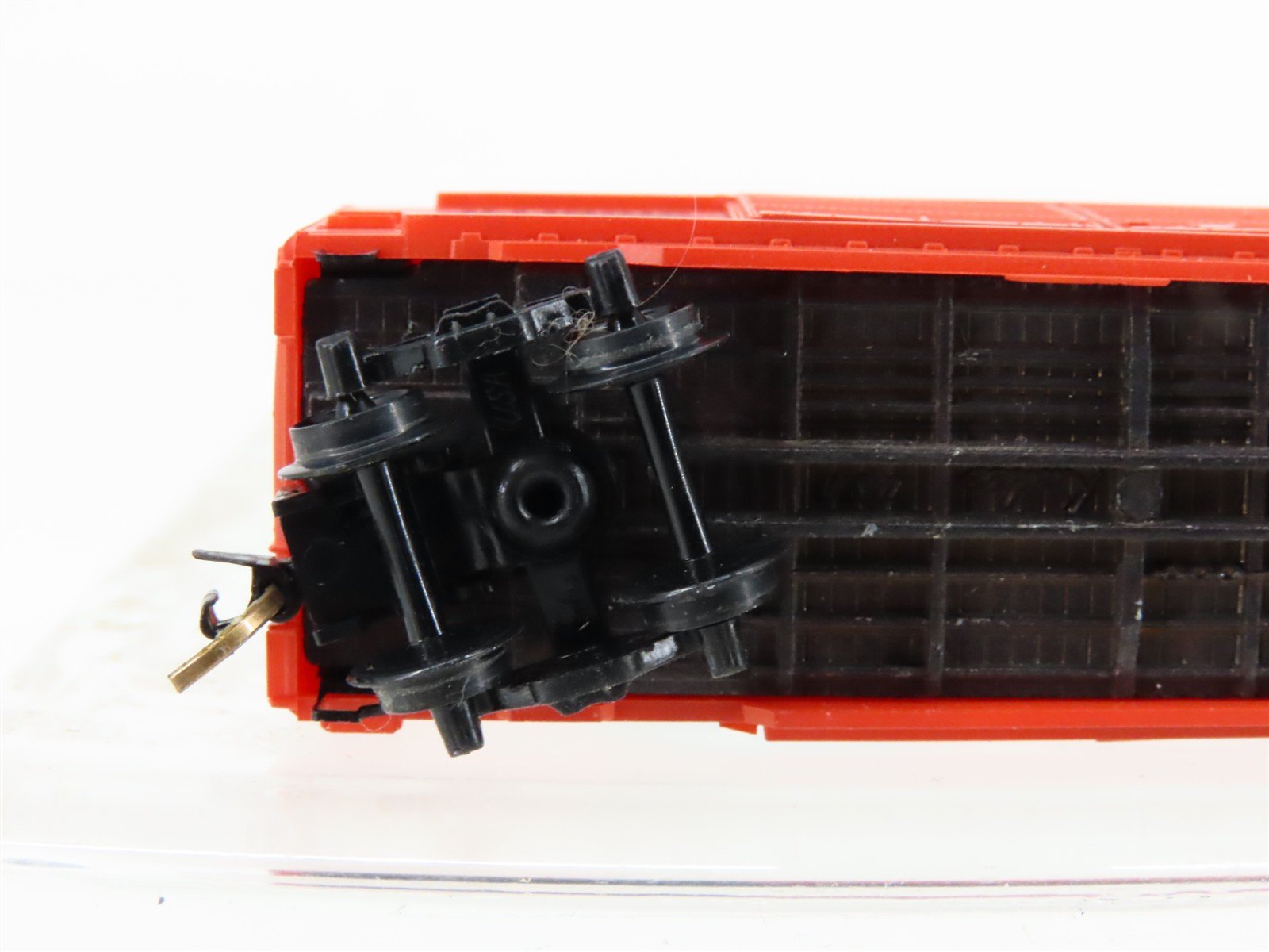 N Scale Micro-Trains/Kadee 23090 IC Illinois Central 40' Boxcar #136913