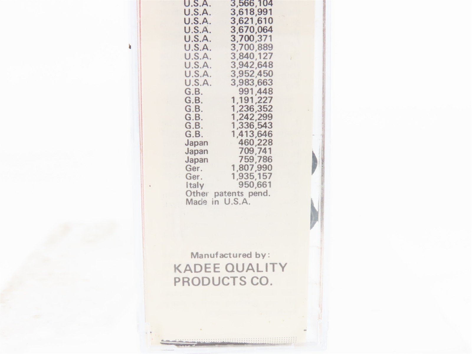 N Scale Micro-Trains/Kadee 23090 IC Illinois Central 40' Boxcar #136913