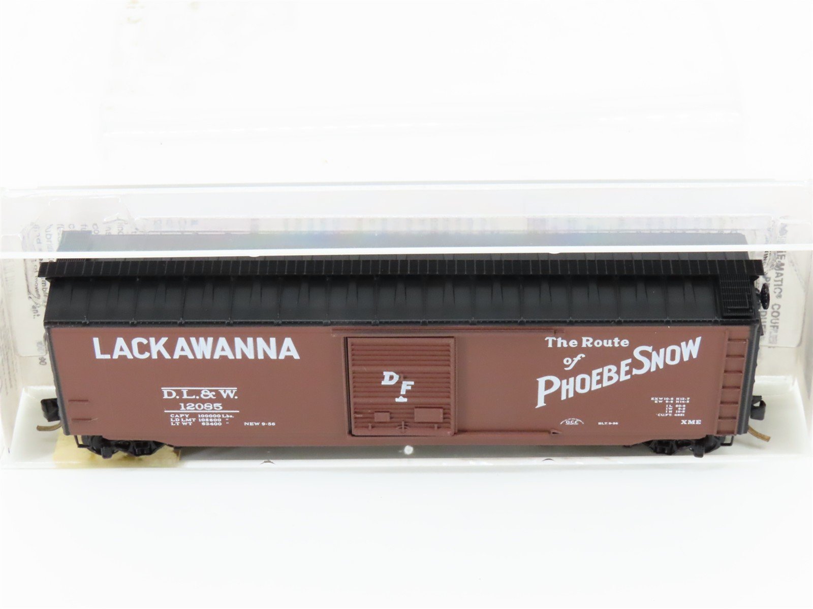 N Scale Micro-Trains MTL 31230 DL&W Lackawanna Phoebe Snow 50' Boxcar #12085