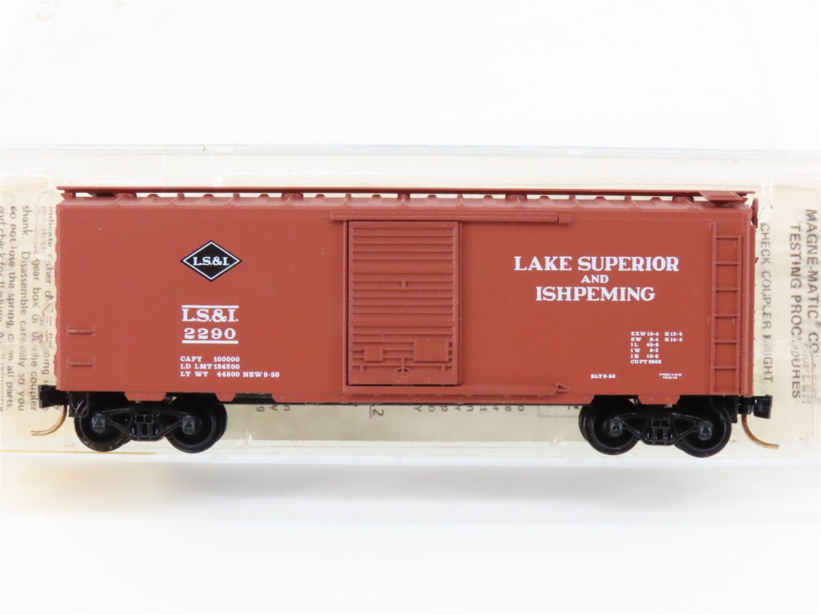 N Scale Micro-Trains/Kadee 20880 LSI Lake Superior & Ishpeming 40' Boxcar #2290