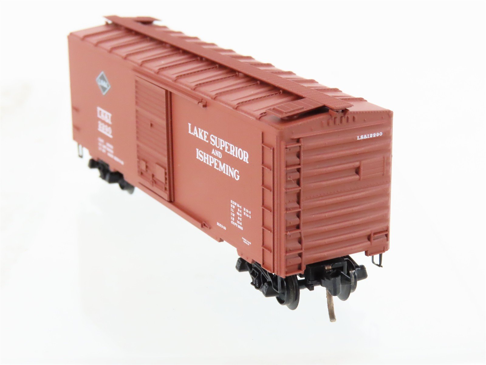 N Scale Micro-Trains/Kadee 20880 LSI Lake Superior & Ishpeming 40' Boxcar #2290