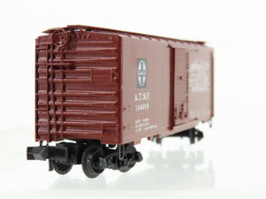 N Scale Micro-Trains/Kadee 20051 ATSF Santa Fe Chief 40' Boxcar #144699