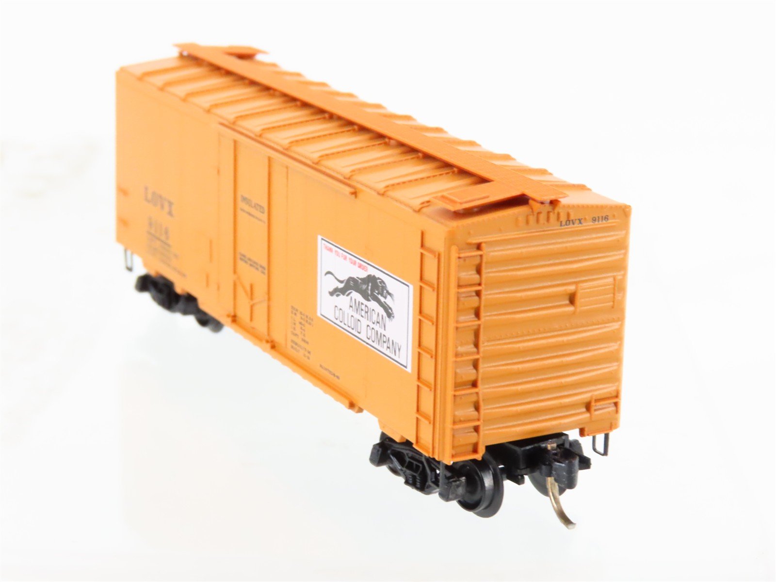N Scale Micro-Trains MTL 21190 LOVX American Colloid Co. 40' Boxcar #9116