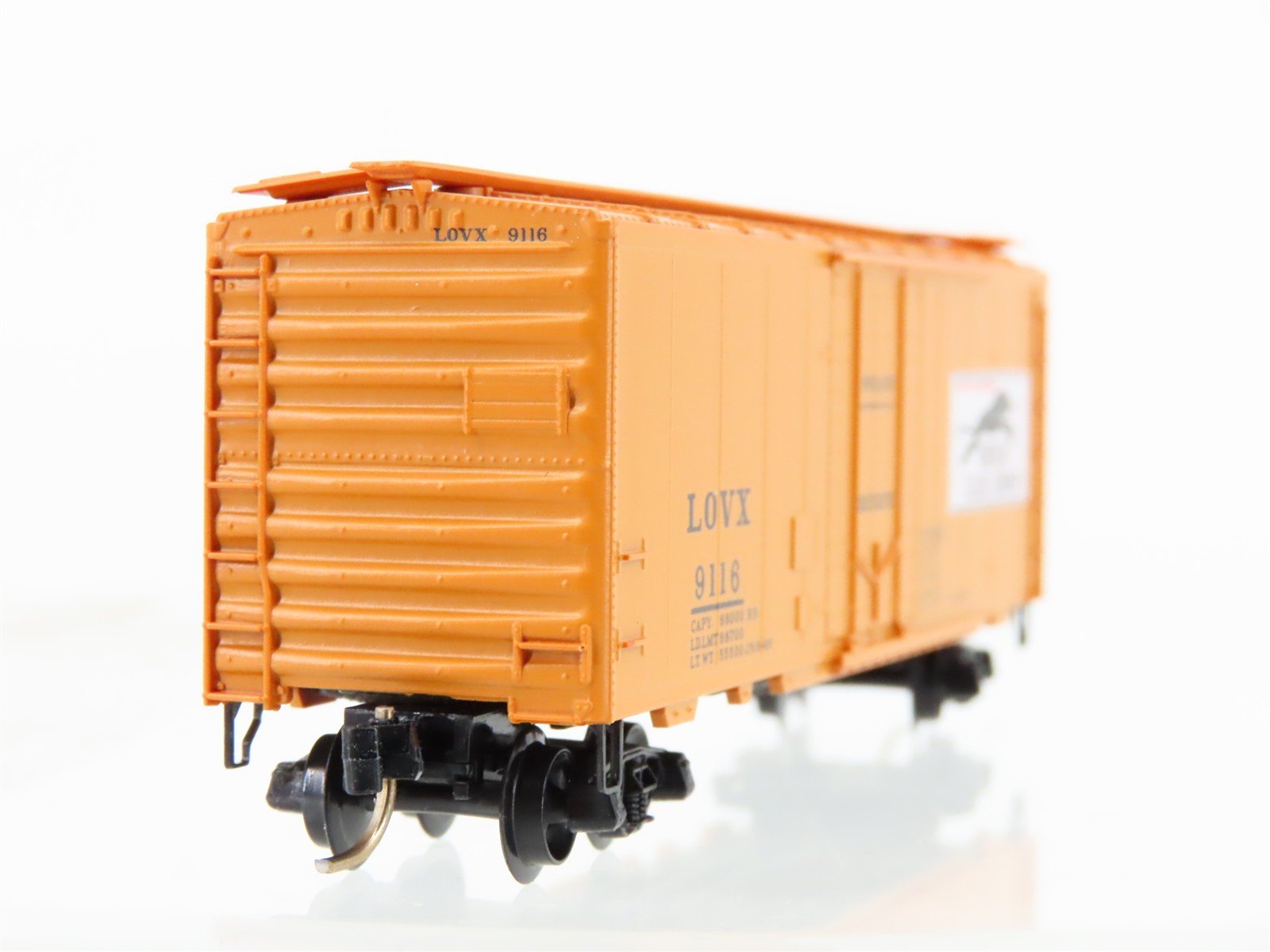N Scale Micro-Trains MTL 21190 LOVX American Colloid Co. 40' Boxcar #9116
