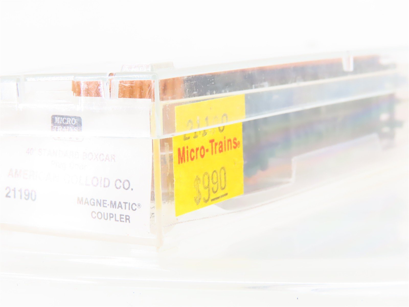 N Scale Micro-Trains MTL 21190 LOVX American Colloid Co. 40' Boxcar #9116