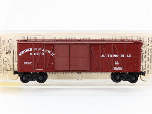 N Scale Micro-Trains/Kadee 29030 NP Northern Pacific 40' Wood Boxcar #8000