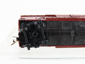 N Scale Micro-Trains/Kadee 29030 NP Northern Pacific 40' Wood Boxcar #8000