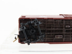 N Scale Micro-Trains/Kadee 20980 NP Northern Pacific 40' Boxcar #27588