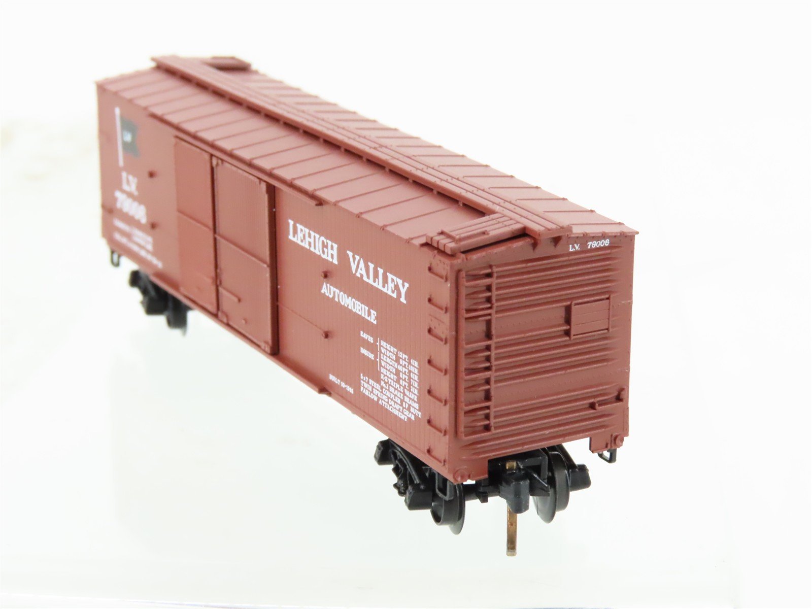 N Scale Micro-Trains MTL 43050 LV Lehigh Valley 40' Boxcar #79006